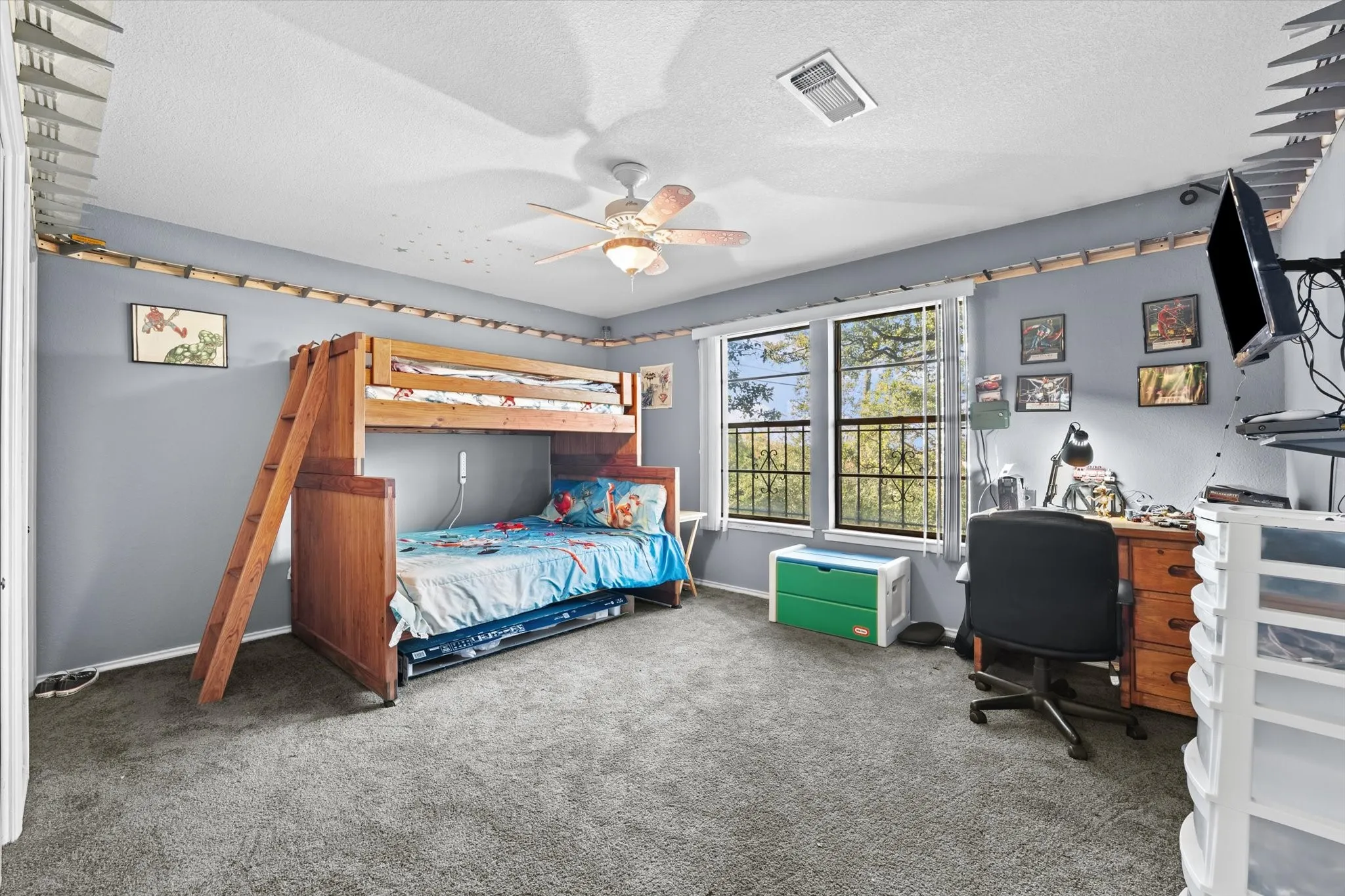 Single Family Residence For Sale in Mc Lennan County , 837 White Oak Drive, Woodway, Texas 76712, 3 Bedroom, 2 Bathroom, 2 Garage spaces, 2,461 Sqft, built in 1969, mls#21154262, Real Estate Agent in Woodway, Homes For Sale in Mc Lennan county, Homes For Sale in Woodway, Realtor in Woodway Texas, Real Estate Brokerage Independent Realty Texas, Luminita Cordes Realtor