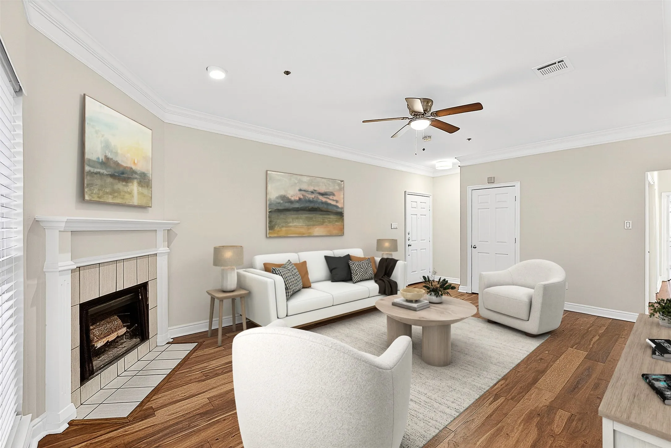 Condominium For Sale in Dallas County , 5407 Bryan Street B104, Dallas, Texas 75206, 2 Bedroom, 2 Bathroom, 1 Garage spaces, 1,054 Sqft, built in 1985, mls#21152213, Real Estate Agent in Dallas, Homes For Sale in Dallas county, Homes For Sale in Dallas, Realtor in Dallas Texas, Real Estate Brokerage Independent Realty Texas, Luminita Cordes Realtor