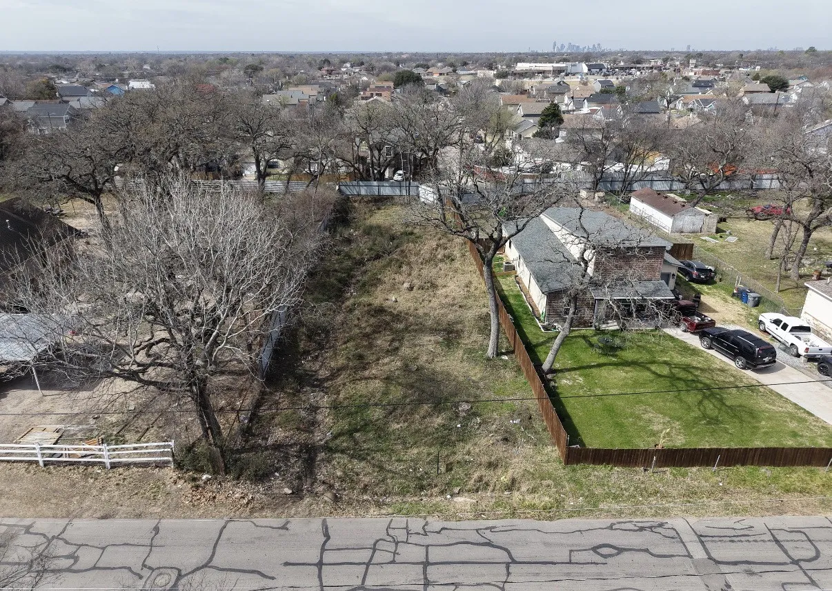 Unimproved Land For Sale in Dallas County , 1913 Leroy Road, Dallas, Texas 75217, 0, 0, Garage spaces, 0 Sqft, built in 0, Price $72,000, mls#21154804, Real Estate Agent in Dallas, Homes For Sale in Dallas county, Homes For Sale in Dallas, Realtor in Dallas Texas, Real Estate Brokerage Independent Realty Texas, Luminita Cordes Realtor