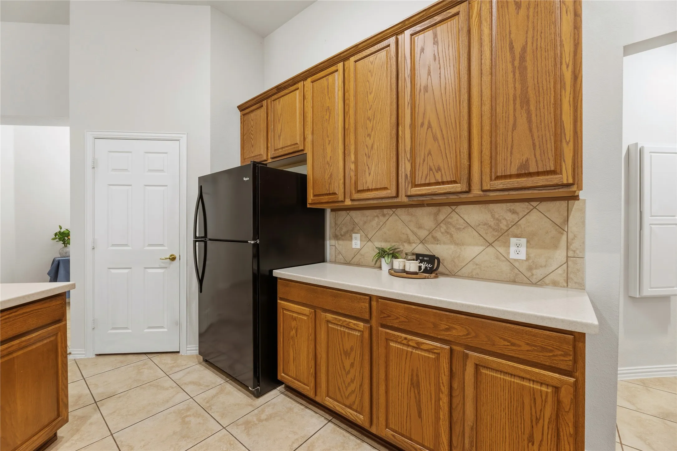 Single Family Residence For Sale in Collin County , 719 Scenic Ranch Circle, Fairview, Texas 75069, 2 Bedroom, 2 Bathroom, 2 Garage spaces, 1,615 Sqft, built in 2004, Preowned, mls#21153674, Real Estate Agent in Fairview, Homes For Sale in Collin county, Homes For Sale in Fairview, Realtor in Fairview Texas, Real Estate Brokerage Independent Realty Texas, Luminita Cordes Realtor