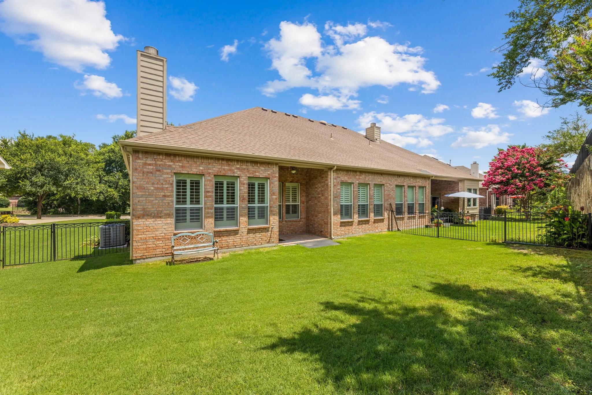 Single Family Residence For Sale in Collin County , 719 Scenic Ranch Circle, Fairview, Texas 75069, 2 Bedroom, 2 Bathroom, 2 Garage spaces, 1,615 Sqft, built in 2004, Preowned, mls#21153674, Real Estate Agent in Fairview, Homes For Sale in Collin county, Homes For Sale in Fairview, Realtor in Fairview Texas, Real Estate Brokerage Independent Realty Texas, Luminita Cordes Realtor