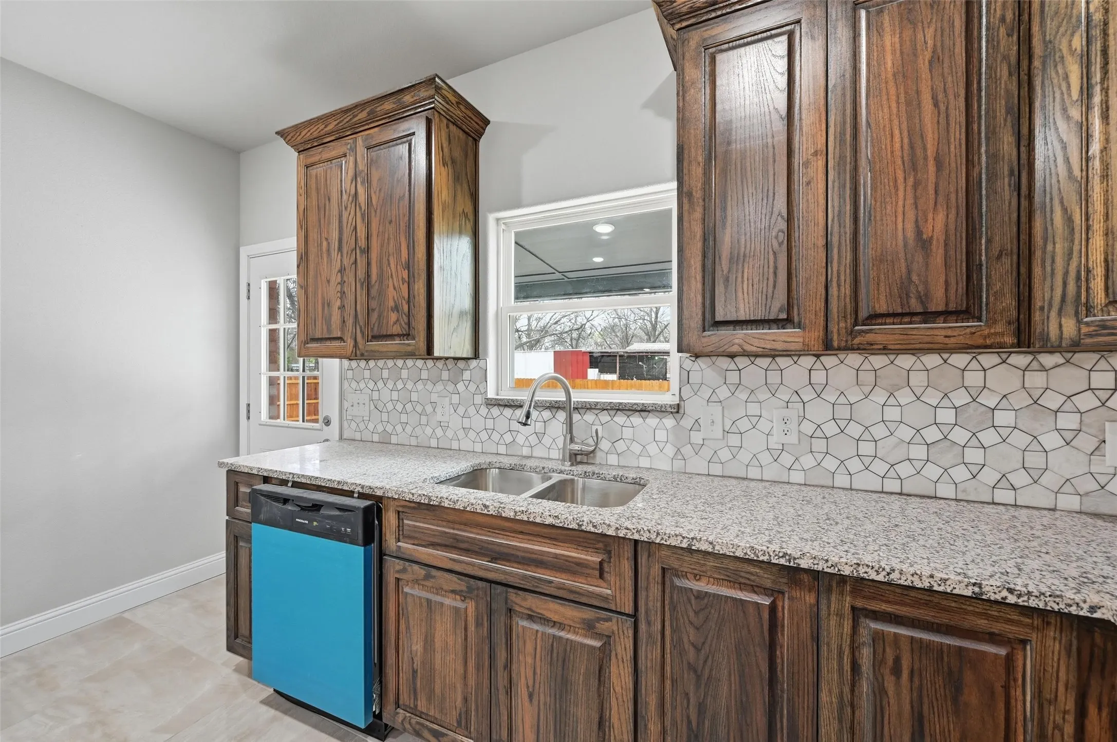 Single Family Residence For Sale in Johnson County , 306 Lewis Street, Cleburne, Texas 76031, 3 Bedroom, 2 Bathroom, 2 Garage spaces, 1,637 Sqft, built in 2025, mls#21154825, Real Estate Agent in Cleburne, Homes For Sale in Johnson county, Homes For Sale in Cleburne, Realtor in Cleburne Texas, Real Estate Brokerage Independent Realty Texas, Luminita Cordes Realtor