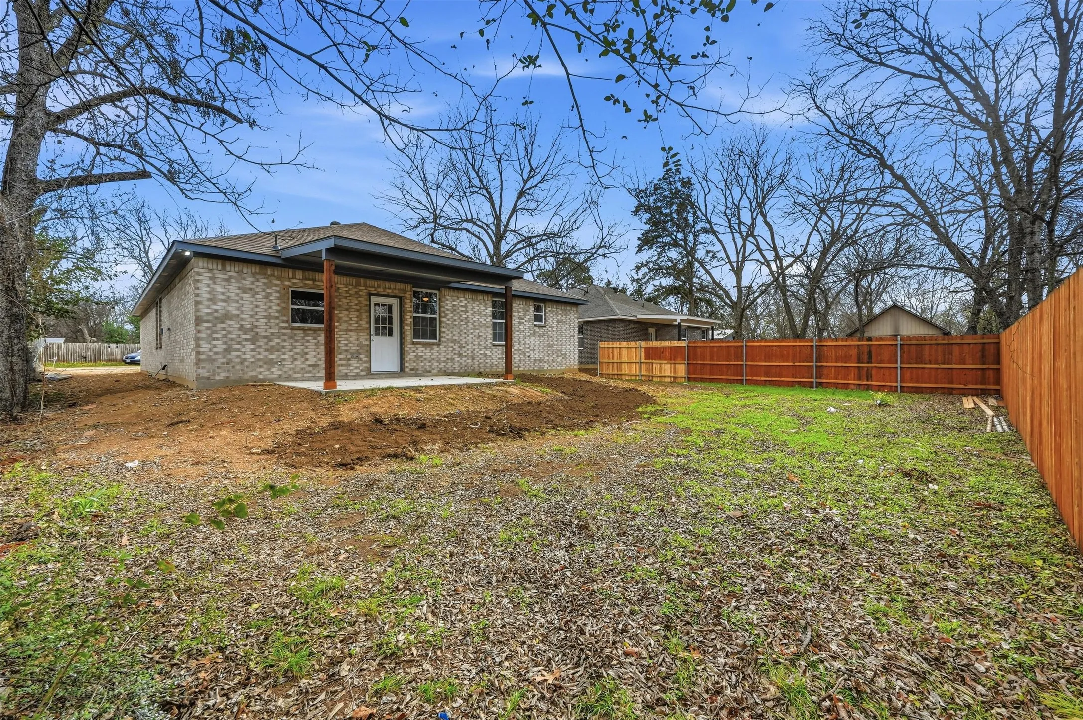 Single Family Residence For Sale in Johnson County , 306 Lewis Street, Cleburne, Texas 76031, 3 Bedroom, 2 Bathroom, 2 Garage spaces, 1,637 Sqft, built in 2025, mls#21154825, Real Estate Agent in Cleburne, Homes For Sale in Johnson county, Homes For Sale in Cleburne, Realtor in Cleburne Texas, Real Estate Brokerage Independent Realty Texas, Luminita Cordes Realtor