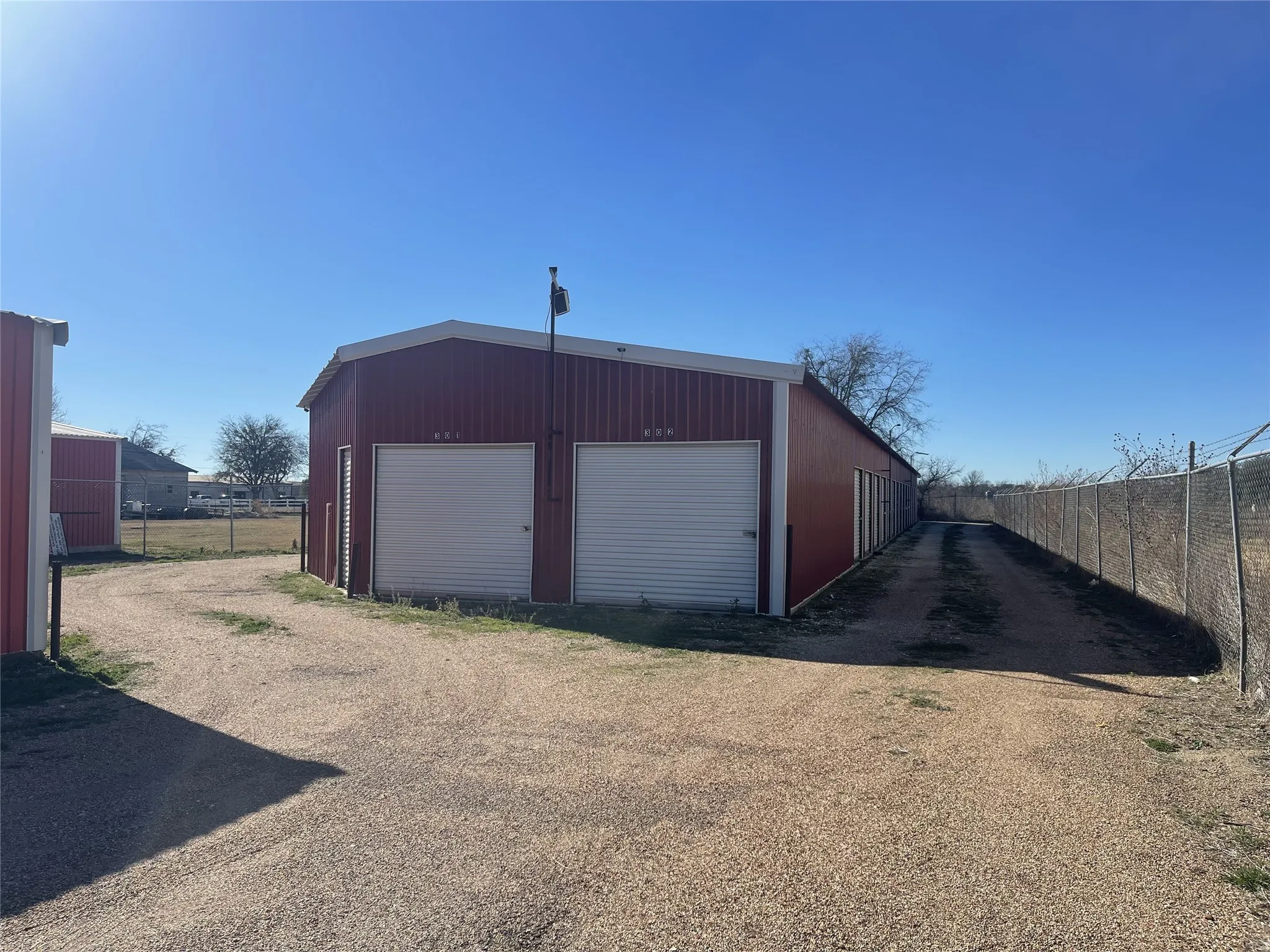 Warehouse For Sale in Johnson County , 8813 N Highway 171, Godley, Texas 76044, 0, 0, Garage spaces, 0 Sqft, built in 1987, Preowned, mls#21133358, Real Estate Agent in Godley, Homes For Sale in Johnson county, Homes For Sale in Godley, Realtor in Godley Texas, Real Estate Brokerage Independent Realty Texas, Luminita Cordes Realtor