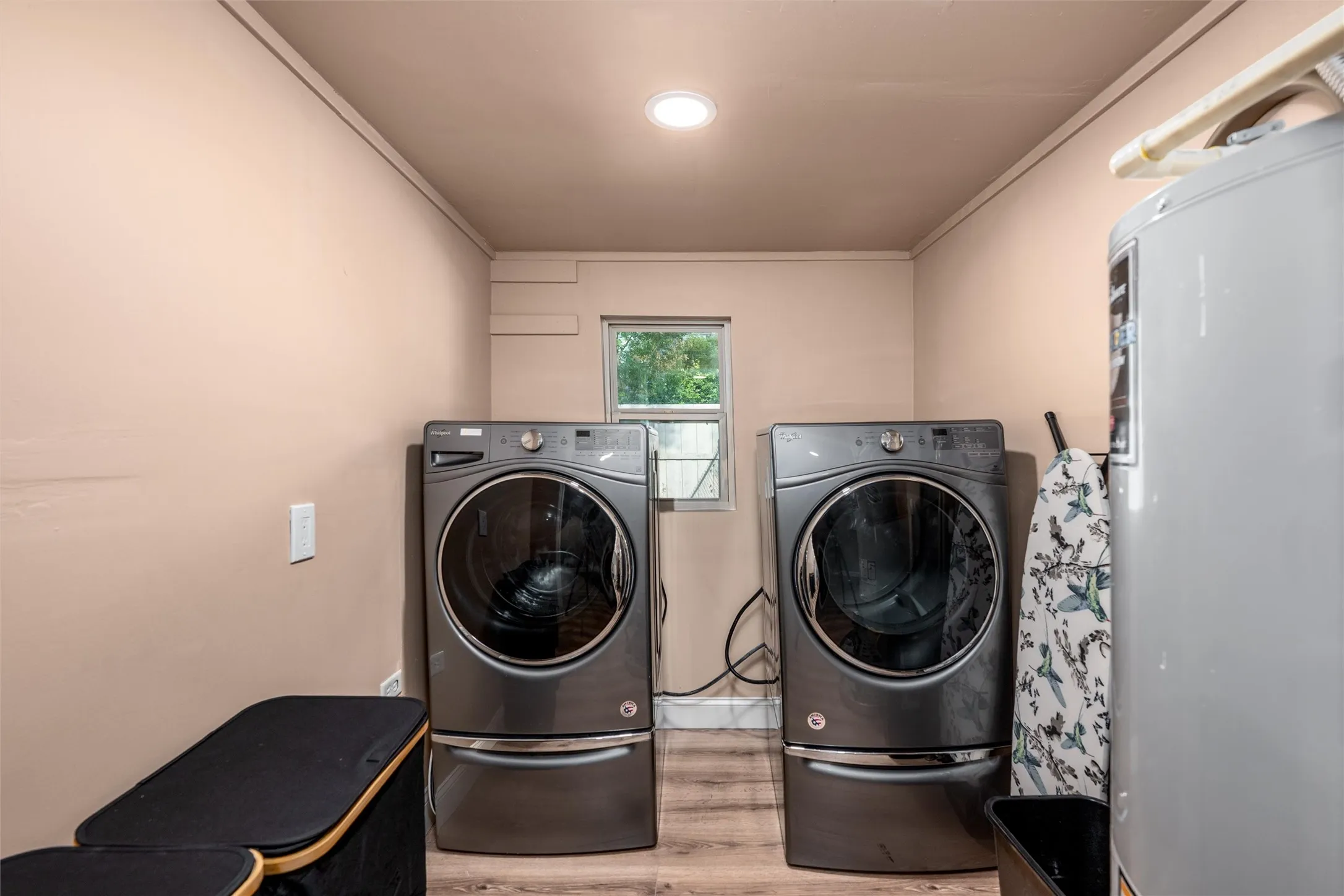 Single Family Residence For Sale in Collin County , 809 W Lamar Street, Mc Kinney, Texas 75069, 2 Bedroom, 1 Bathroom, Garage spaces, 1,190 Sqft, built in 1962, mls#21154944, Real Estate Agent in Mc Kinney, Homes For Sale in Collin county, Homes For Sale in Mc Kinney, Realtor in Mc Kinney Texas, Real Estate Brokerage Independent Realty Texas, Luminita Cordes Realtor