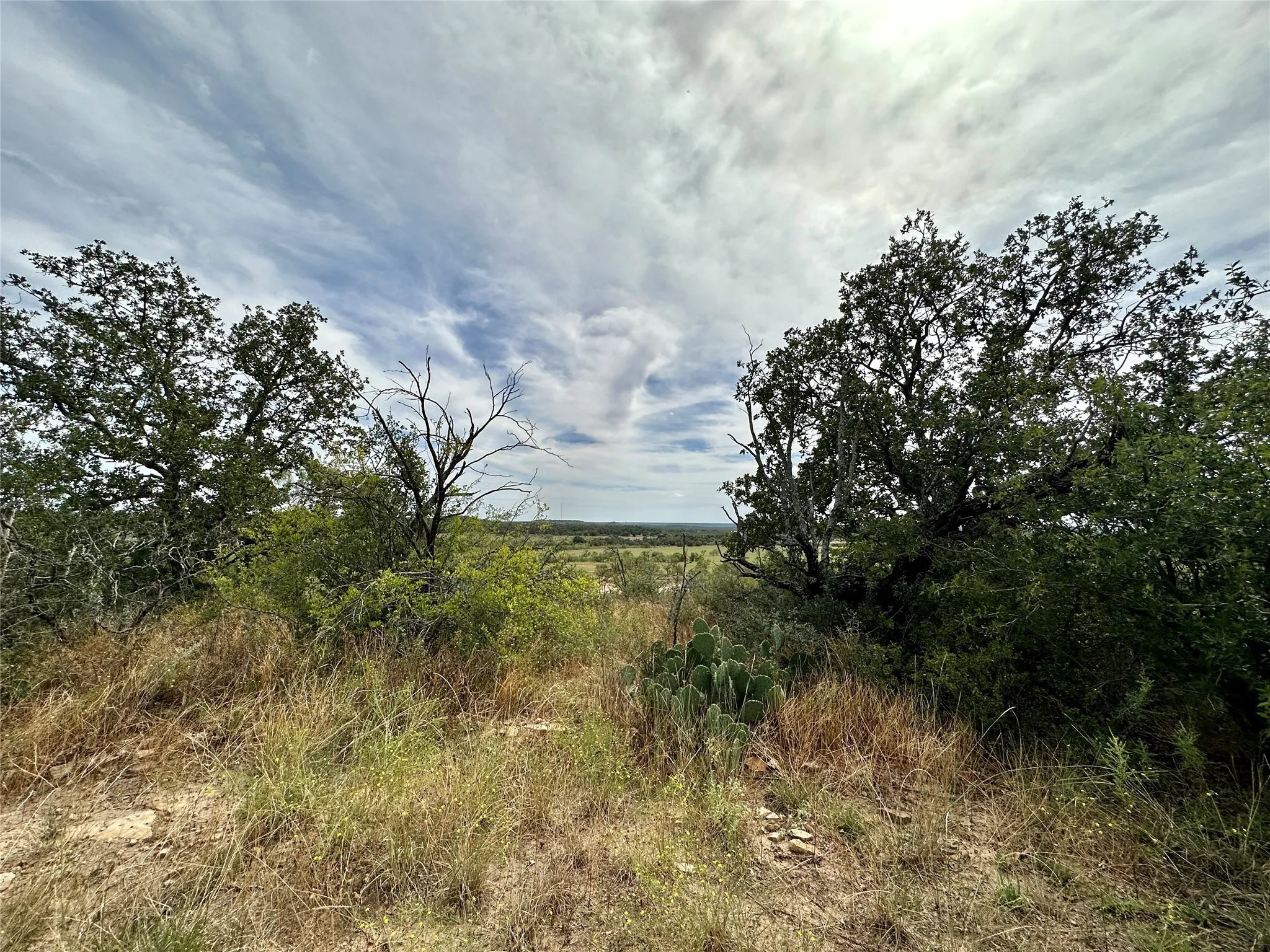 Single Family Residence For Sale in Brown County , 8982 County Road 149, Brownwood, Texas 76801, 1 Bedroom, 1 Bathroom, Garage spaces, 584 Sqft, built in 2018, mls#21153889, Real Estate Agent in Brownwood, Homes For Sale in Brown county, Homes For Sale in Brownwood, Realtor in Brownwood Texas, Real Estate Brokerage Independent Realty Texas, Luminita Cordes Realtor