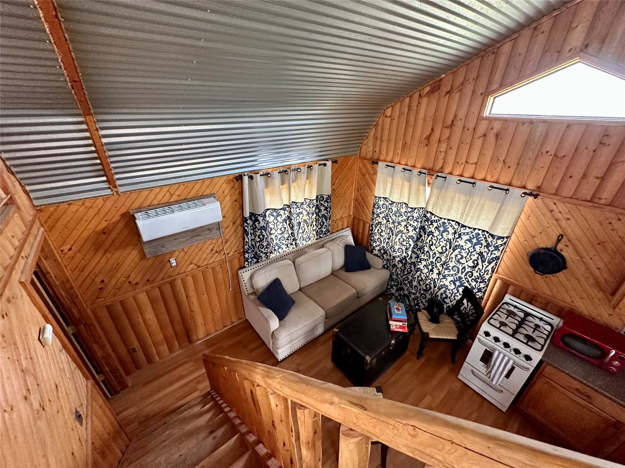 Single Family Residence For Sale in Brown County , 8982 County Road 149, Brownwood, Texas 76801, 1 Bedroom, 1 Bathroom, Garage spaces, 584 Sqft, built in 2018, mls#21153889, Real Estate Agent in Brownwood, Homes For Sale in Brown county, Homes For Sale in Brownwood, Realtor in Brownwood Texas, Real Estate Brokerage Independent Realty Texas, Luminita Cordes Realtor