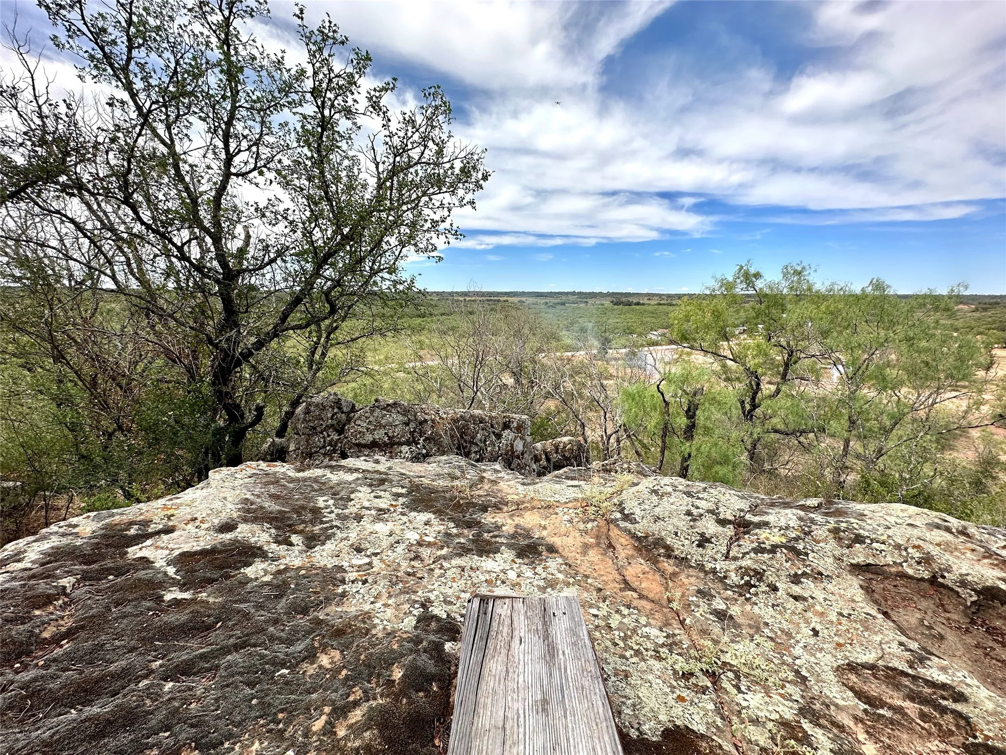 Single Family Residence For Sale in Brown County , 8982 County Road 149, Brownwood, Texas 76801, 1 Bedroom, 1 Bathroom, Garage spaces, 584 Sqft, built in 2018, mls#21153889, Real Estate Agent in Brownwood, Homes For Sale in Brown county, Homes For Sale in Brownwood, Realtor in Brownwood Texas, Real Estate Brokerage Independent Realty Texas, Luminita Cordes Realtor