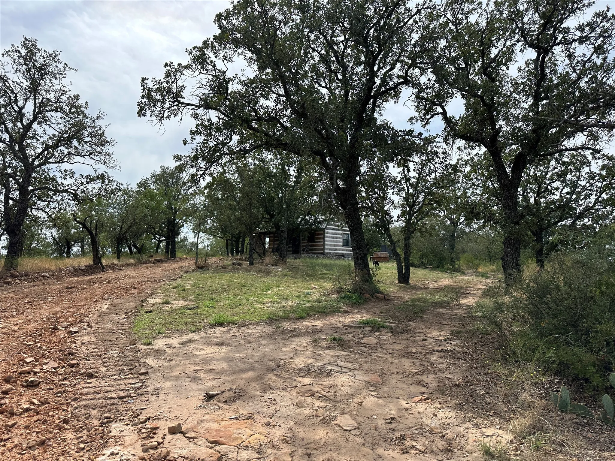 Single Family Residence For Sale in Brown County , 8982 County Road 149, Brownwood, Texas 76801, 1 Bedroom, 1 Bathroom, Garage spaces, 584 Sqft, built in 2018, mls#21153889, Real Estate Agent in Brownwood, Homes For Sale in Brown county, Homes For Sale in Brownwood, Realtor in Brownwood Texas, Real Estate Brokerage Independent Realty Texas, Luminita Cordes Realtor