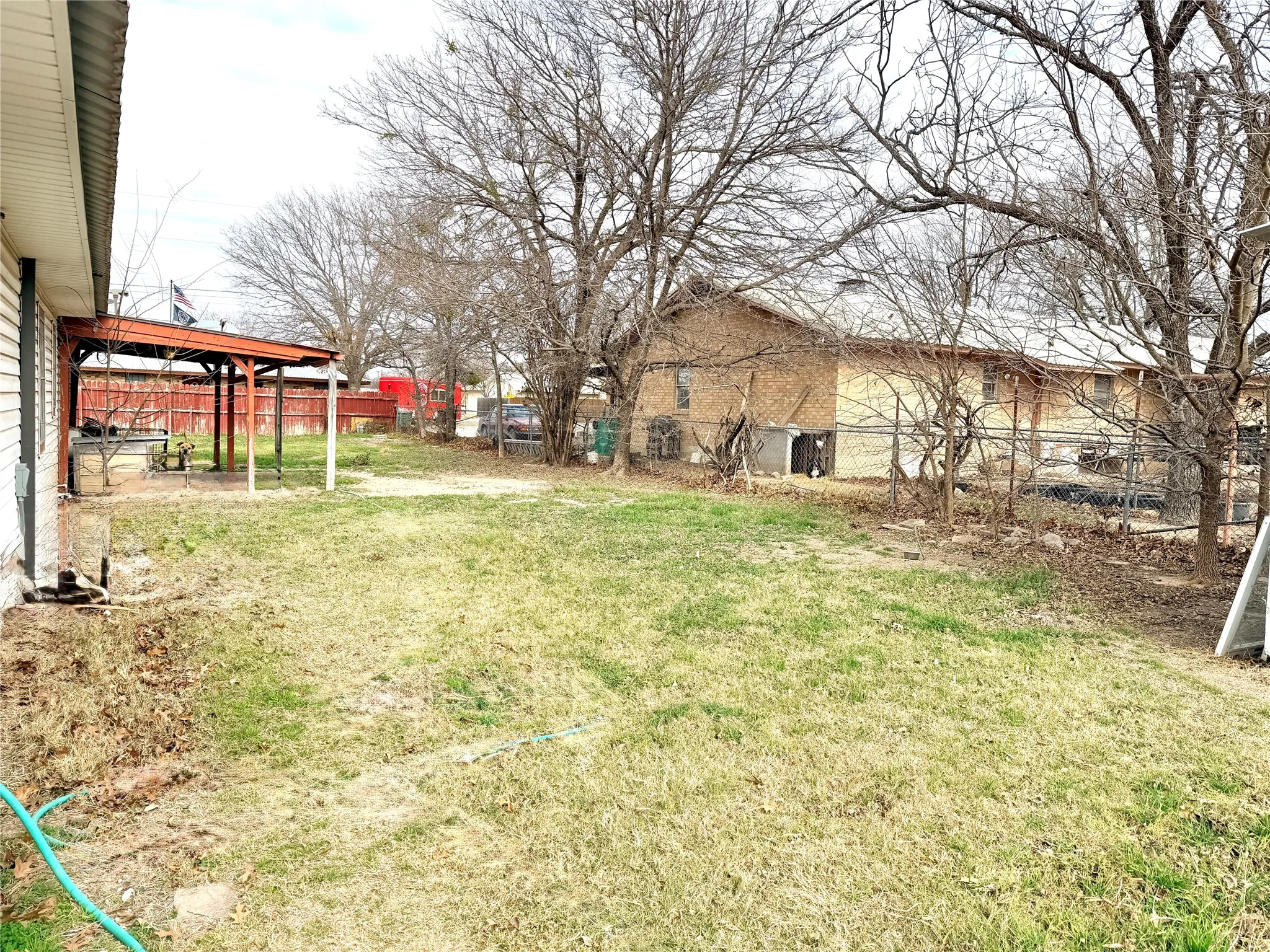 Single Family Residence For Sale in Mills County , 1412 Sunset Drive, Goldthwaite, Texas 76844, 2 Bedroom, 1 Bathroom, 2 Garage spaces, 1,080 Sqft, built in 1977, Price $150,000, mls#21155002, Real Estate Agent in Goldthwaite, Homes For Sale in Mills county, Homes For Sale in Goldthwaite, Realtor in Goldthwaite Texas, Real Estate Brokerage Independent Realty Texas, Luminita Cordes Realtor