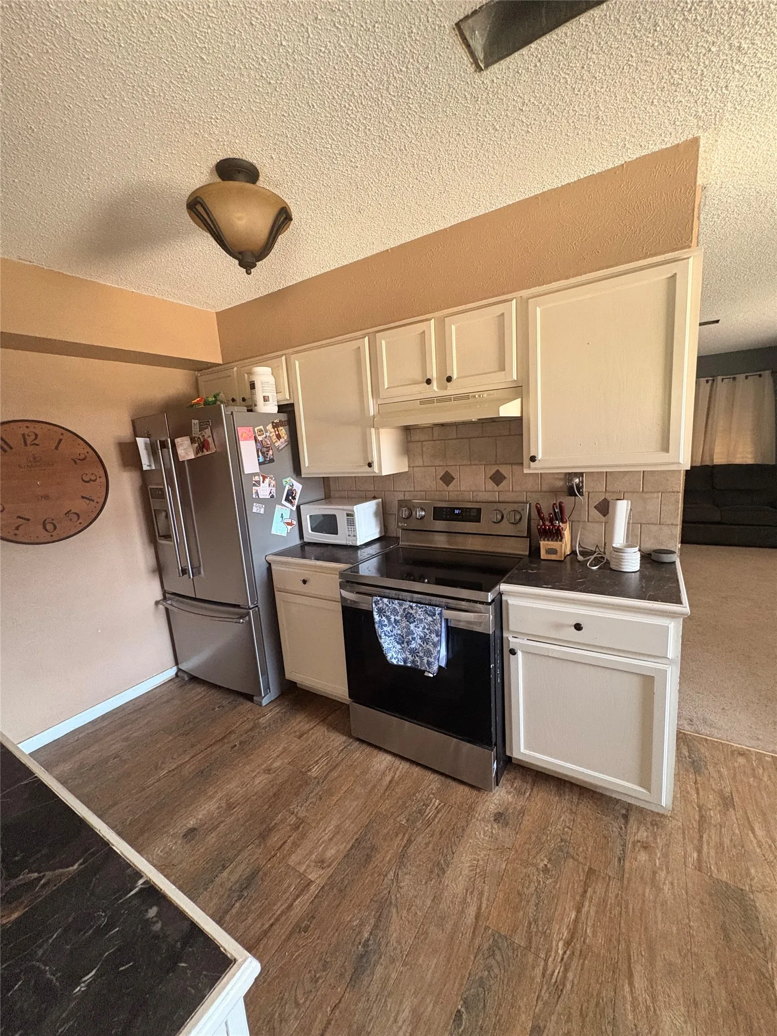 Single Family Residence For Sale in Mills County , 1412 Sunset Drive, Goldthwaite, Texas 76844, 2 Bedroom, 1 Bathroom, 2 Garage spaces, 1,080 Sqft, built in 1977, Price $150,000, mls#21155002, Real Estate Agent in Goldthwaite, Homes For Sale in Mills county, Homes For Sale in Goldthwaite, Realtor in Goldthwaite Texas, Real Estate Brokerage Independent Realty Texas, Luminita Cordes Realtor