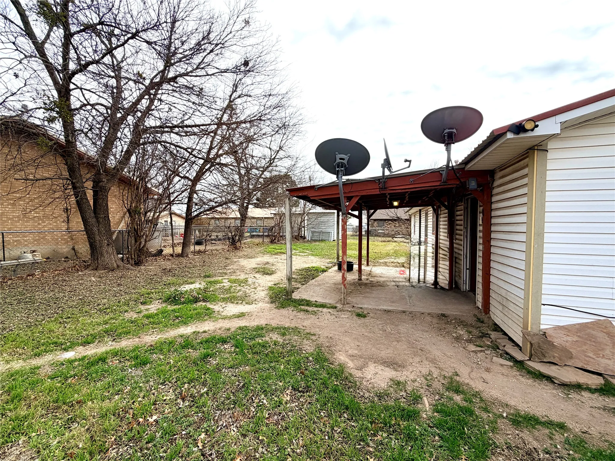 Single Family Residence For Sale in Mills County , 1412 Sunset Drive, Goldthwaite, Texas 76844, 2 Bedroom, 1 Bathroom, 2 Garage spaces, 1,080 Sqft, built in 1977, Price $150,000, mls#21155002, Real Estate Agent in Goldthwaite, Homes For Sale in Mills county, Homes For Sale in Goldthwaite, Realtor in Goldthwaite Texas, Real Estate Brokerage Independent Realty Texas, Luminita Cordes Realtor