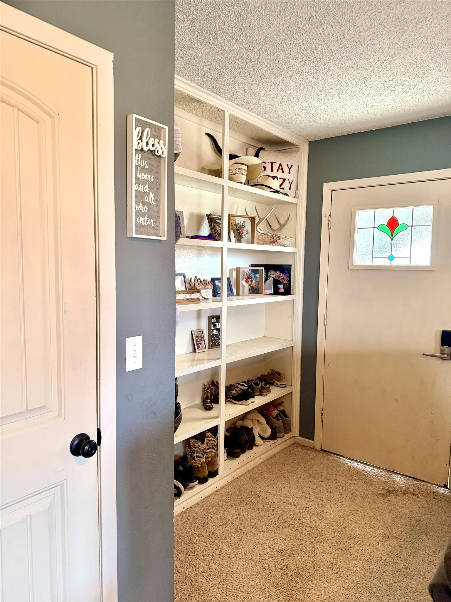 Single Family Residence For Sale in Mills County , 1412 Sunset Drive, Goldthwaite, Texas 76844, 2 Bedroom, 1 Bathroom, 2 Garage spaces, 1,080 Sqft, built in 1977, Price $150,000, mls#21155002, Real Estate Agent in Goldthwaite, Homes For Sale in Mills county, Homes For Sale in Goldthwaite, Realtor in Goldthwaite Texas, Real Estate Brokerage Independent Realty Texas, Luminita Cordes Realtor