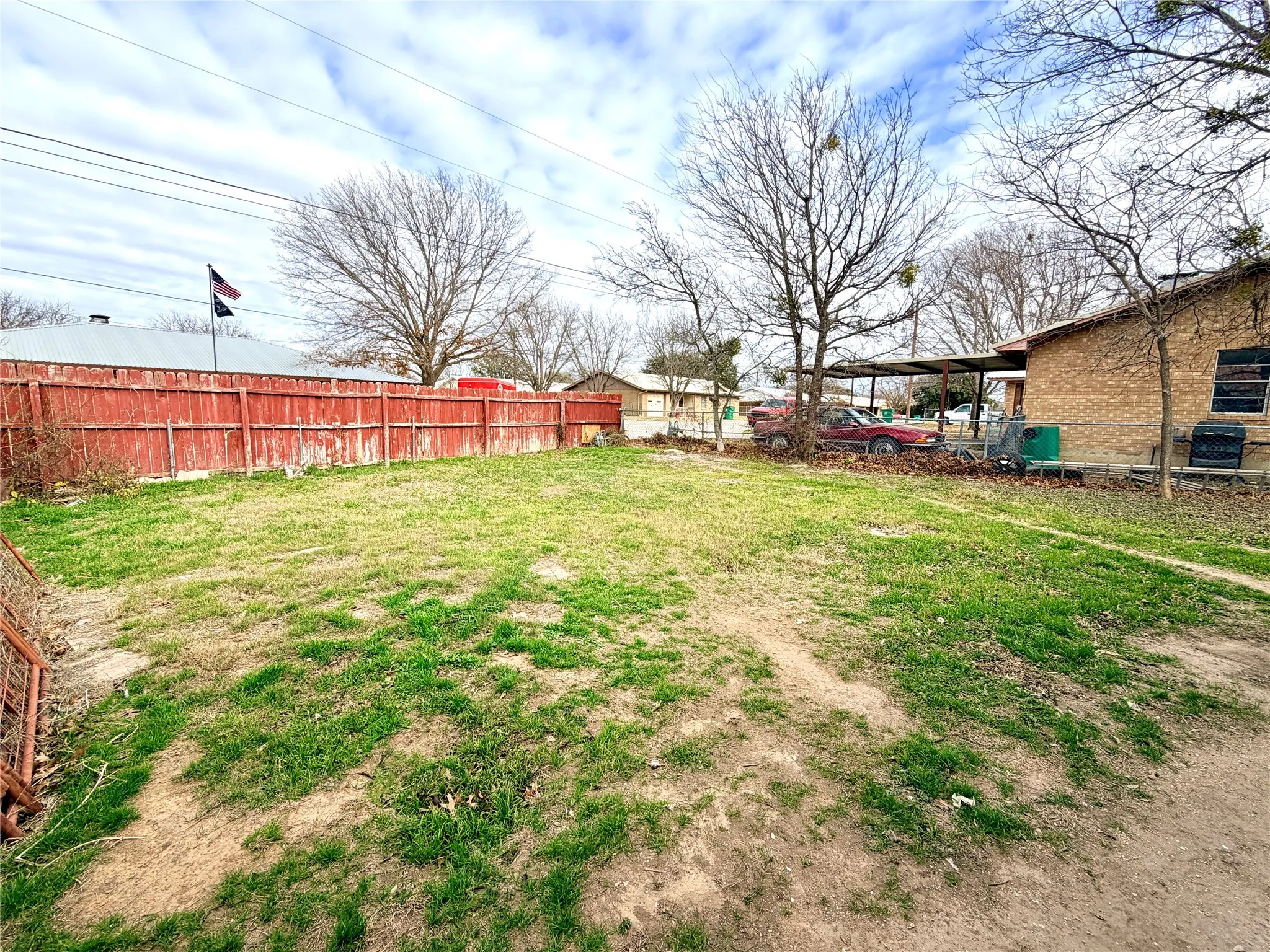 Single Family Residence For Sale in Mills County , 1412 Sunset Drive, Goldthwaite, Texas 76844, 2 Bedroom, 1 Bathroom, 2 Garage spaces, 1,080 Sqft, built in 1977, Price $150,000, mls#21155002, Real Estate Agent in Goldthwaite, Homes For Sale in Mills county, Homes For Sale in Goldthwaite, Realtor in Goldthwaite Texas, Real Estate Brokerage Independent Realty Texas, Luminita Cordes Realtor