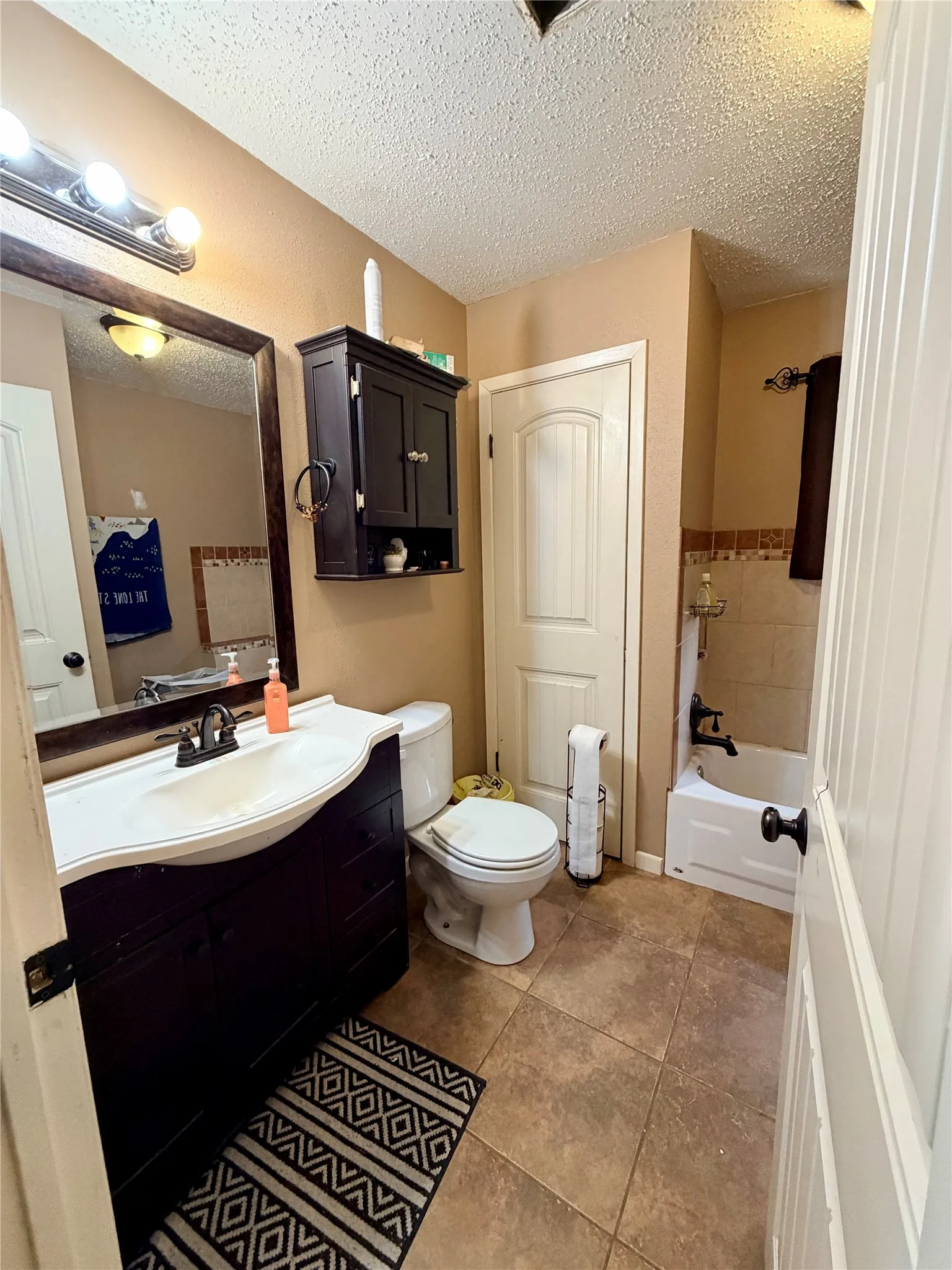 Single Family Residence For Sale in Mills County , 1412 Sunset Drive, Goldthwaite, Texas 76844, 2 Bedroom, 1 Bathroom, 2 Garage spaces, 1,080 Sqft, built in 1977, Price $150,000, mls#21155002, Real Estate Agent in Goldthwaite, Homes For Sale in Mills county, Homes For Sale in Goldthwaite, Realtor in Goldthwaite Texas, Real Estate Brokerage Independent Realty Texas, Luminita Cordes Realtor