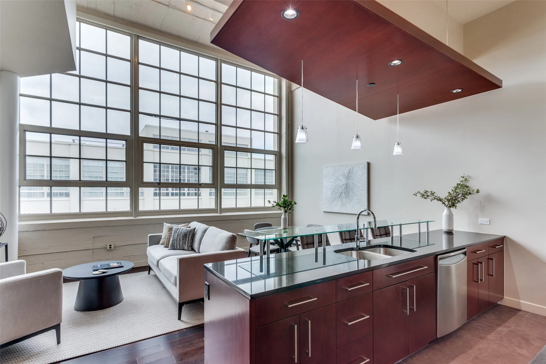 Condominium For Rent in Tarrant County , 2600 W 7th Street 2828, Fort Worth, Texas 76107, 2 Bedrooms, 2 Bathrooms, 2 Garage spaces, 1,263 Sqft, built in 1928, Preowned, Price $2,500, mls#21148261, Real Estate Agent in Fort Worth, Homes For Rent in Tarrant county, Homes For Rent in Fort Worth, Realtor in Fort Worth Texas, Real Estate Brokerage Independent Realty Texas, Luminita Cordes Realtor