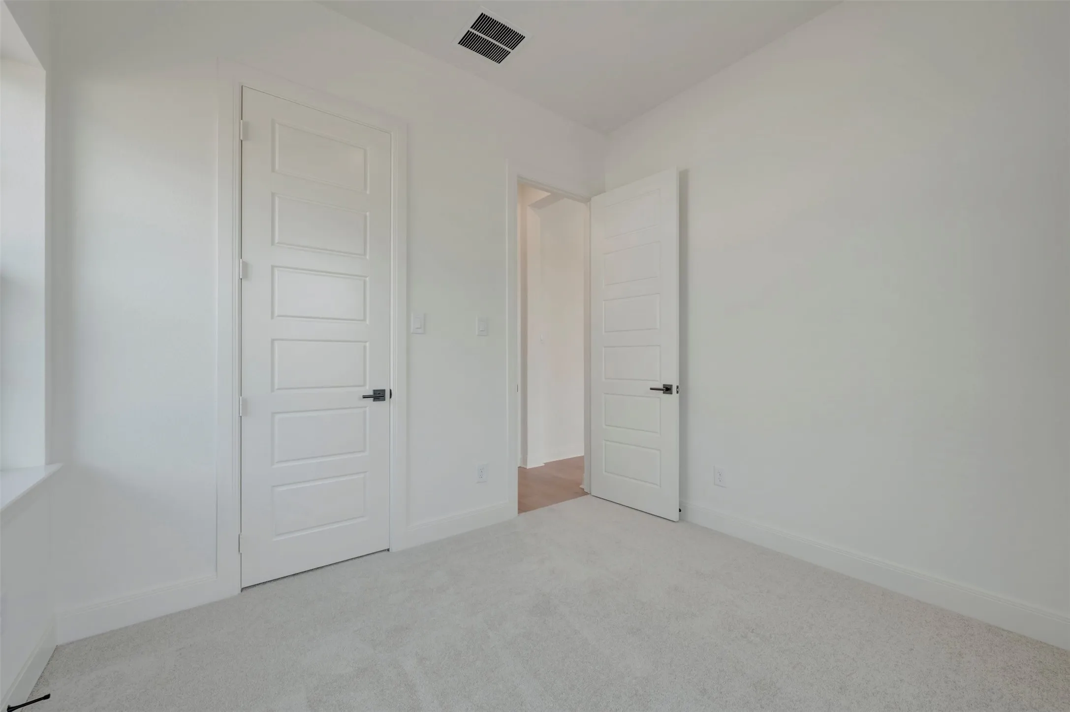 Single Family Residence For Sale in Tarrant County , 2155 Spotted Fawn Drive, Arlington, Texas 76005, 2 Bedroom, 2 Bathroom, 2 Garage spaces, 1,767 Sqft, built in 2025, New Construction - Complete, mls#21155070, Real Estate Agent in Arlington, Homes For Sale in Tarrant county, Homes For Sale in Arlington, Realtor in Arlington Texas, Real Estate Brokerage Independent Realty Texas, Luminita Cordes Realtor