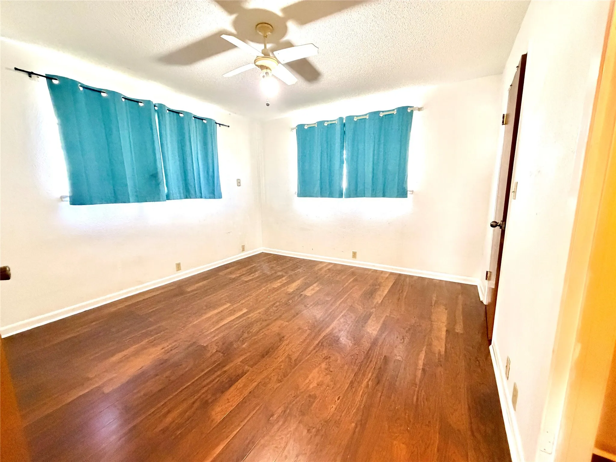 Single Family Residence For Sale in Mills County , 1303 Hanna Valley Road, Goldthwaite, Texas 76844, 3 Bedroom, 2 Bathroom, 2 Garage spaces, 1,724 Sqft, built in 1971, mls#21155045, Real Estate Agent in Goldthwaite, Homes For Sale in Mills county, Homes For Sale in Goldthwaite, Realtor in Goldthwaite Texas, Real Estate Brokerage Independent Realty Texas, Luminita Cordes Realtor