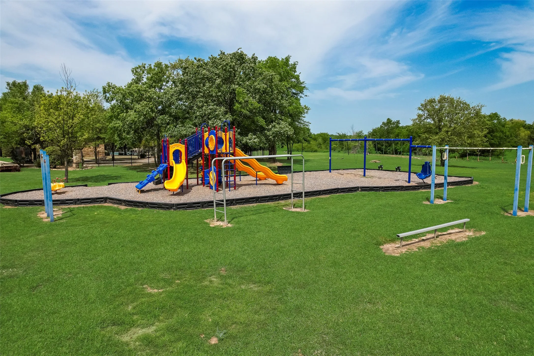 Single Family Residence For Sale in Kaufman County , 1044 Encino Court, Wills Point, Texas 75169, 5 Bedroom, 3 Bathroom, 2 Garage spaces, 2,753 Sqft, built in 2022, mls#21155129, Real Estate Agent in Wills Point, Homes For Sale in Kaufman county, Homes For Sale in Wills Point, Realtor in Wills Point Texas, Real Estate Brokerage Independent Realty Texas, Luminita Cordes Realtor