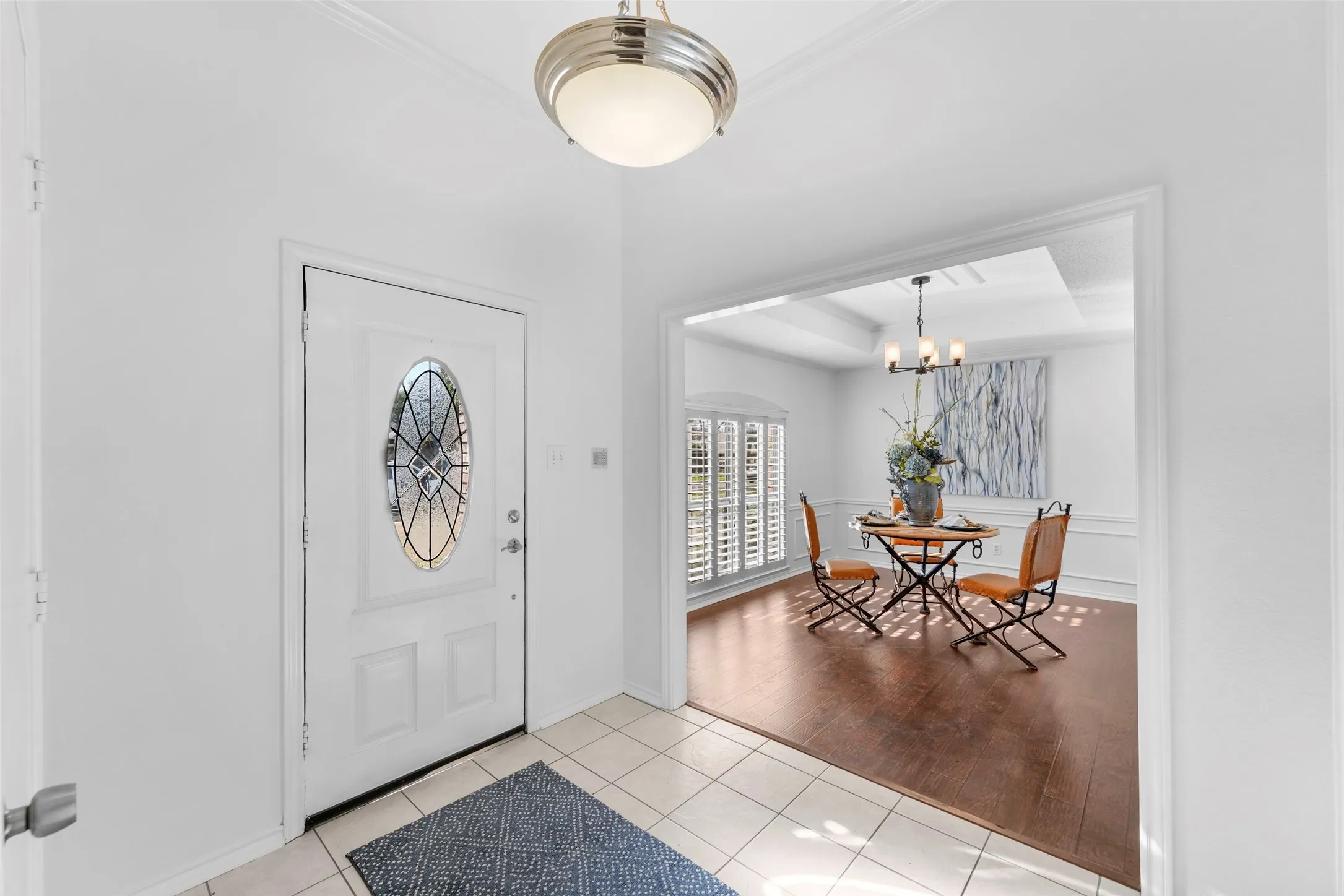 Single Family Residence For Sale in Dallas County , 6018 Raleigh Drive, Garland, Texas 75044, 3 Bedroom, 3 Bathroom, 2 Garage spaces, 2,219 Sqft, built in 1983, mls#21155108, Real Estate Agent in Garland, Homes For Sale in Dallas county, Homes For Sale in Garland, Realtor in Garland Texas, Real Estate Brokerage Independent Realty Texas, Luminita Cordes Realtor