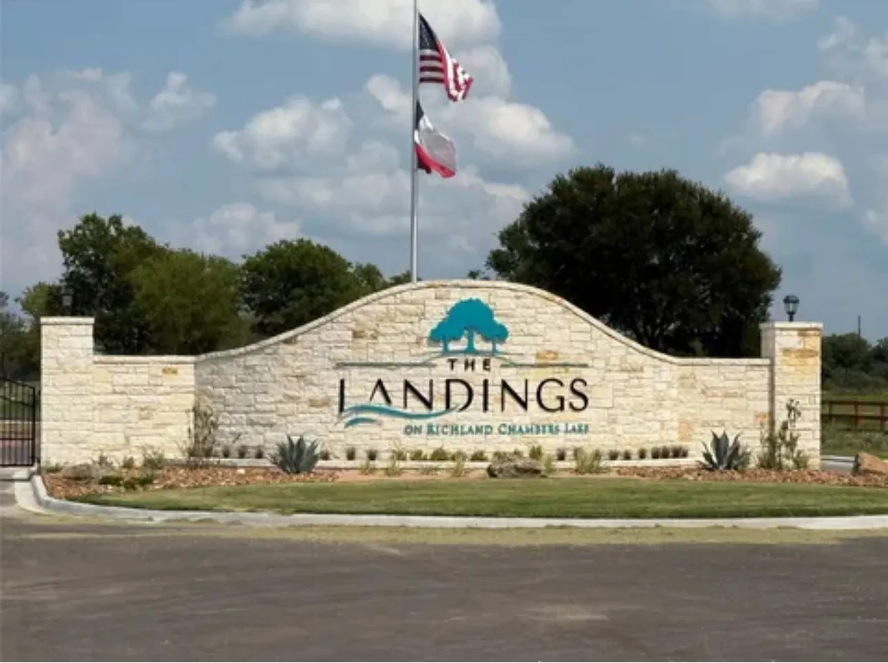 Unimproved Land For Sale in Navarro County , 108 N Weaver Court, Richland, Texas 75110, 0, 0, Garage spaces, 0 Sqft, built in 0, Price $399,900, mls#21154729, Real Estate Agent in Richland, Homes For Sale in Navarro county, Homes For Sale in Richland, Realtor in Richland Texas, Real Estate Brokerage Independent Realty Texas, Luminita Cordes Realtor