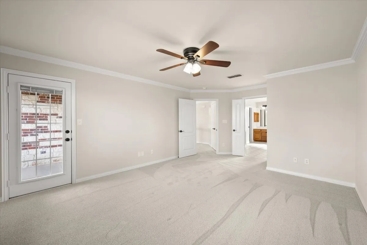 Single Family Residence For Sale in Tarrant County , 7517 Eagle Ridge Circle, Fort Worth, Texas 76179, 4 Bedroom, 3 Bathroom, 2 Garage spaces, 2,928 Sqft, built in 1999, mls#21147032, Real Estate Agent in Fort Worth, Homes For Sale in Tarrant county, Homes For Sale in Fort Worth, Realtor in Fort Worth Texas, Real Estate Brokerage Independent Realty Texas, Luminita Cordes Realtor