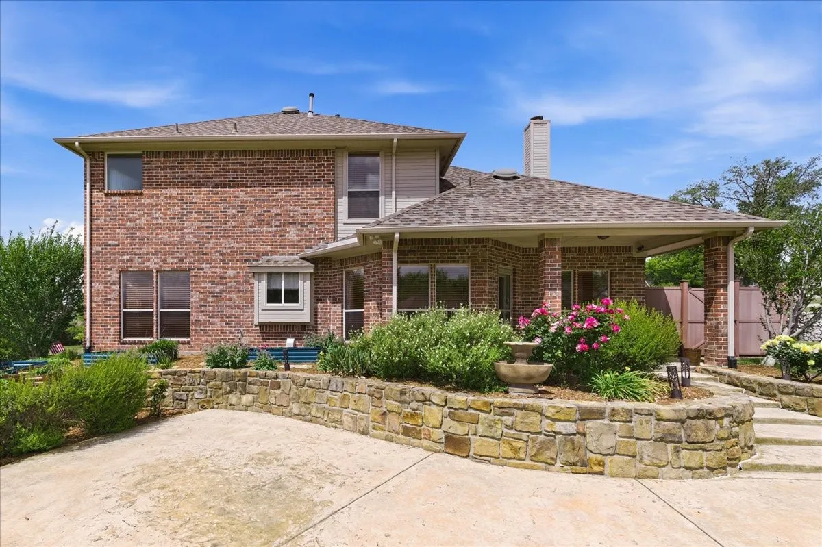 Single Family Residence For Sale in Tarrant County , 7517 Eagle Ridge Circle, Fort Worth, Texas 76179, 4 Bedroom, 3 Bathroom, 2 Garage spaces, 2,928 Sqft, built in 1999, mls#21147032, Real Estate Agent in Fort Worth, Homes For Sale in Tarrant county, Homes For Sale in Fort Worth, Realtor in Fort Worth Texas, Real Estate Brokerage Independent Realty Texas, Luminita Cordes Realtor