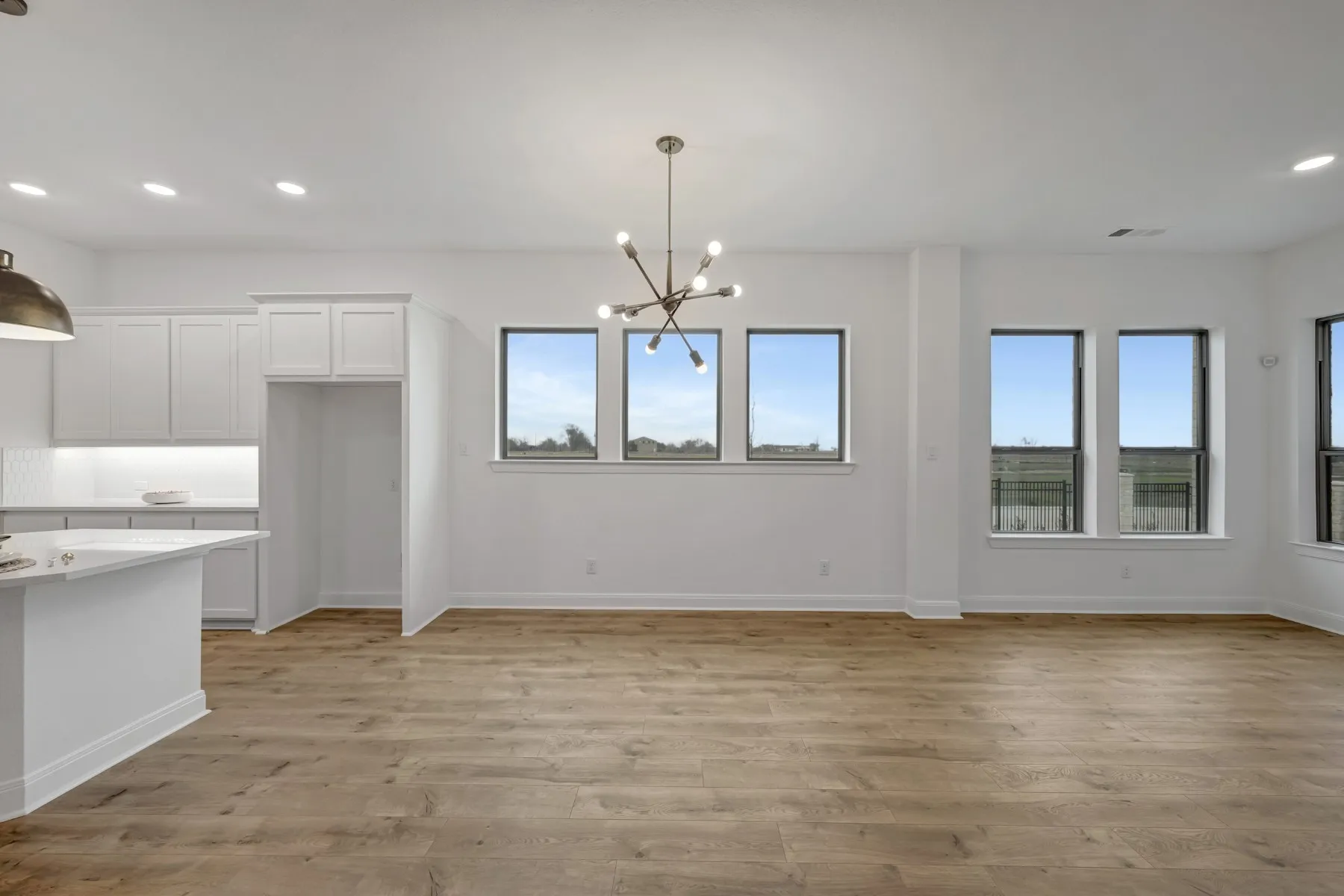 Single Family Residence For Sale in Kaufman County , 9200 Persimmon Lane, Mesquite, Texas 75126, 3 Bedroom, 3 Bathroom, 3 Garage spaces, 2,483 Sqft, built in 2025, mls#21155520, Real Estate Agent in Mesquite, Homes For Sale in Kaufman county, Homes For Sale in Mesquite, Realtor in Mesquite Texas, Real Estate Brokerage Independent Realty Texas, Luminita Cordes Realtor