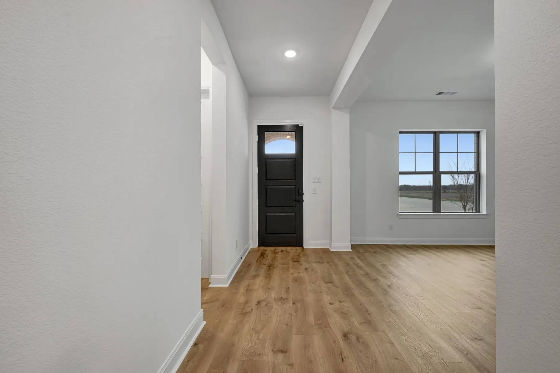 Single Family Residence For Sale in Kaufman County , 9200 Persimmon Lane, Mesquite, Texas 75126, 3 Bedroom, 3 Bathroom, 3 Garage spaces, 2,483 Sqft, built in 2025, mls#21155520, Real Estate Agent in Mesquite, Homes For Sale in Kaufman county, Homes For Sale in Mesquite, Realtor in Mesquite Texas, Real Estate Brokerage Independent Realty Texas, Luminita Cordes Realtor