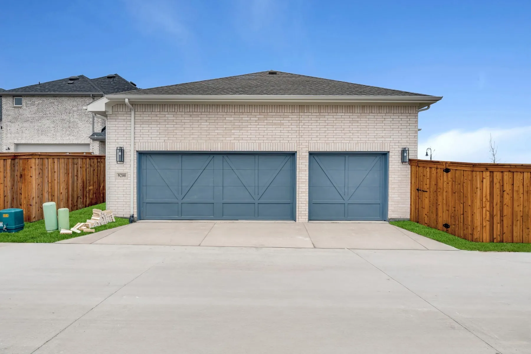 Single Family Residence For Sale in Kaufman County , 9200 Persimmon Lane, Mesquite, Texas 75126, 3 Bedroom, 3 Bathroom, 3 Garage spaces, 2,483 Sqft, built in 2025, mls#21155520, Real Estate Agent in Mesquite, Homes For Sale in Kaufman county, Homes For Sale in Mesquite, Realtor in Mesquite Texas, Real Estate Brokerage Independent Realty Texas, Luminita Cordes Realtor