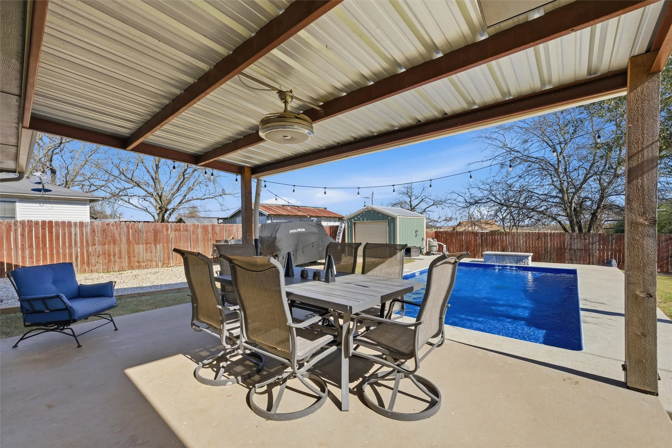 Single Family Residence For Sale in Mc Lennan County , 12992 Old Dallas Road, West, Texas 76691, 3 Bedrooms, 2 Bathrooms, Garage spaces, 1,696 Sqft, built in 2015, Price $389,900, mls#21155512, Real Estate Agent in West, Homes For Sale in Mc Lennan county, Homes For Sale in West, Realtor in West Texas, Real Estate Brokerage Independent Realty Texas, Luminita Cordes Realtor