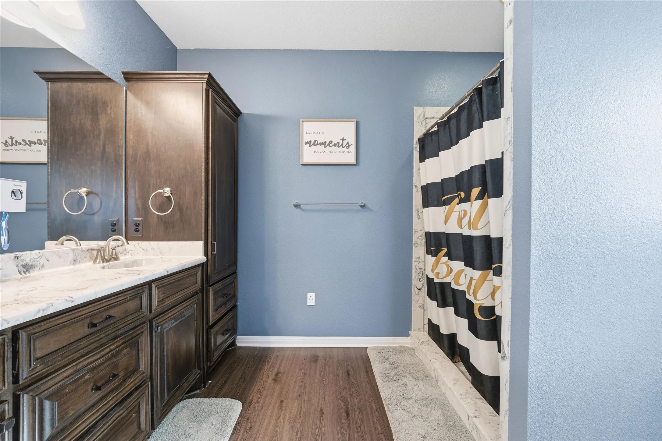 Single Family Residence For Sale in Mc Lennan County , 12992 Old Dallas Road, West, Texas 76691, 3 Bedrooms, 2 Bathrooms, Garage spaces, 1,696 Sqft, built in 2015, Price $389,900, mls#21155512, Real Estate Agent in West, Homes For Sale in Mc Lennan county, Homes For Sale in West, Realtor in West Texas, Real Estate Brokerage Independent Realty Texas, Luminita Cordes Realtor