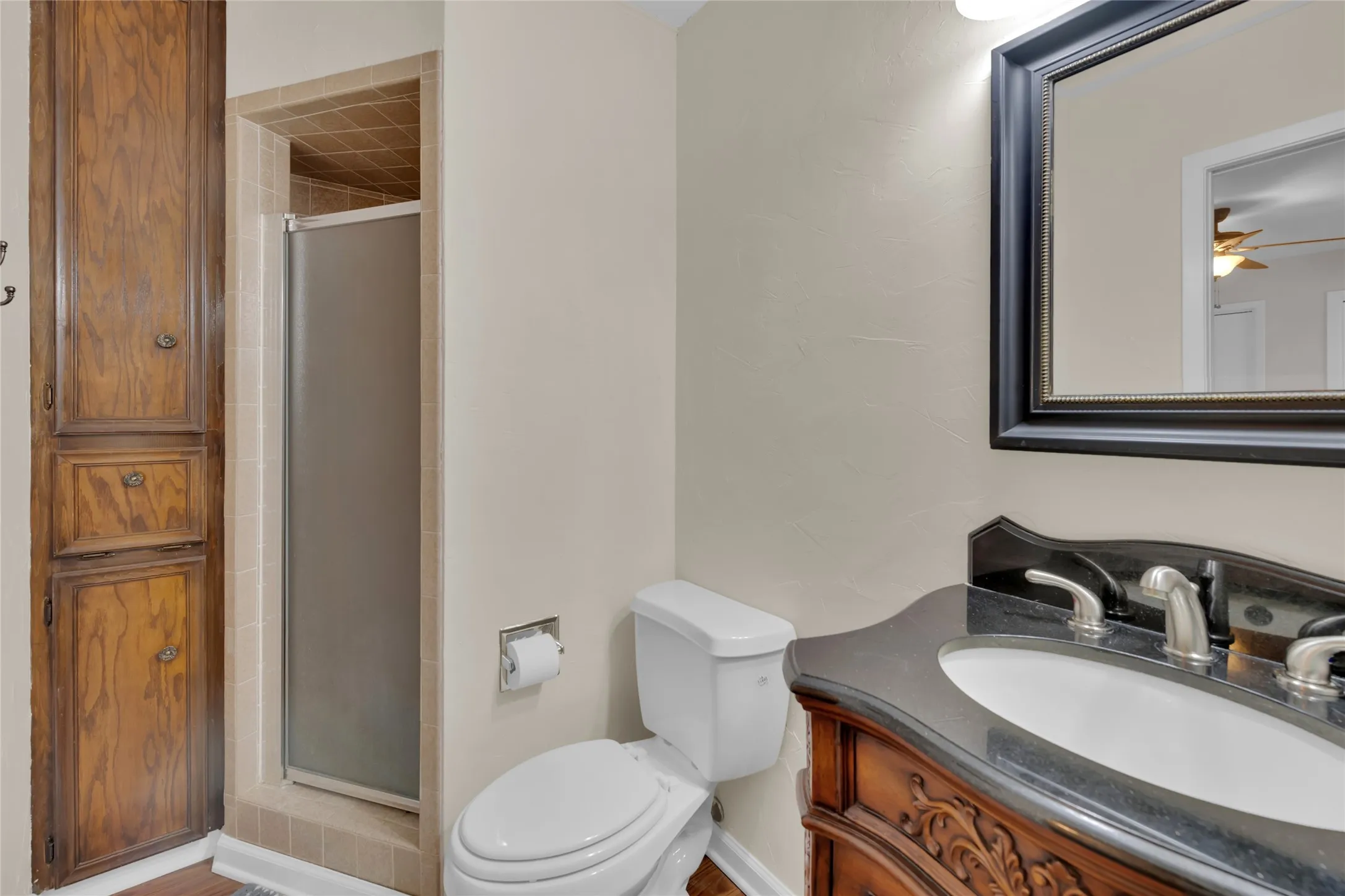Condominium For Sale in Burnet County , 1201 Fm 1431 8, Marble Falls, Texas 78654, 3 Bedroom, 2 Bathroom, 1 Garage spaces, 1,507 Sqft, built in 1978, Price $199,000, mls#21148964, Real Estate Agent in Marble Falls, Homes For Sale in Burnet county, Homes For Sale in Marble Falls, Realtor in Marble Falls Texas, Real Estate Brokerage Independent Realty Texas, Luminita Cordes Realtor