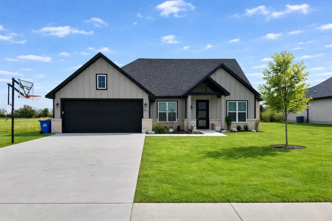 Single Family Residence For Sale in Cooke County , 416 Austin Street, Callisburg, Texas 76240, 4 Bedrooms, 2 Bathrooms, 2 Garage spaces, 1,700 Sqft, built in 2024, Preowned, Price $353,000, mls#21154688, Real Estate Agent in Callisburg, Homes For Sale in Cooke county, Homes For Sale in Callisburg, Realtor in Callisburg Texas, Real Estate Brokerage Independent Realty Texas, Luminita Cordes Realtor