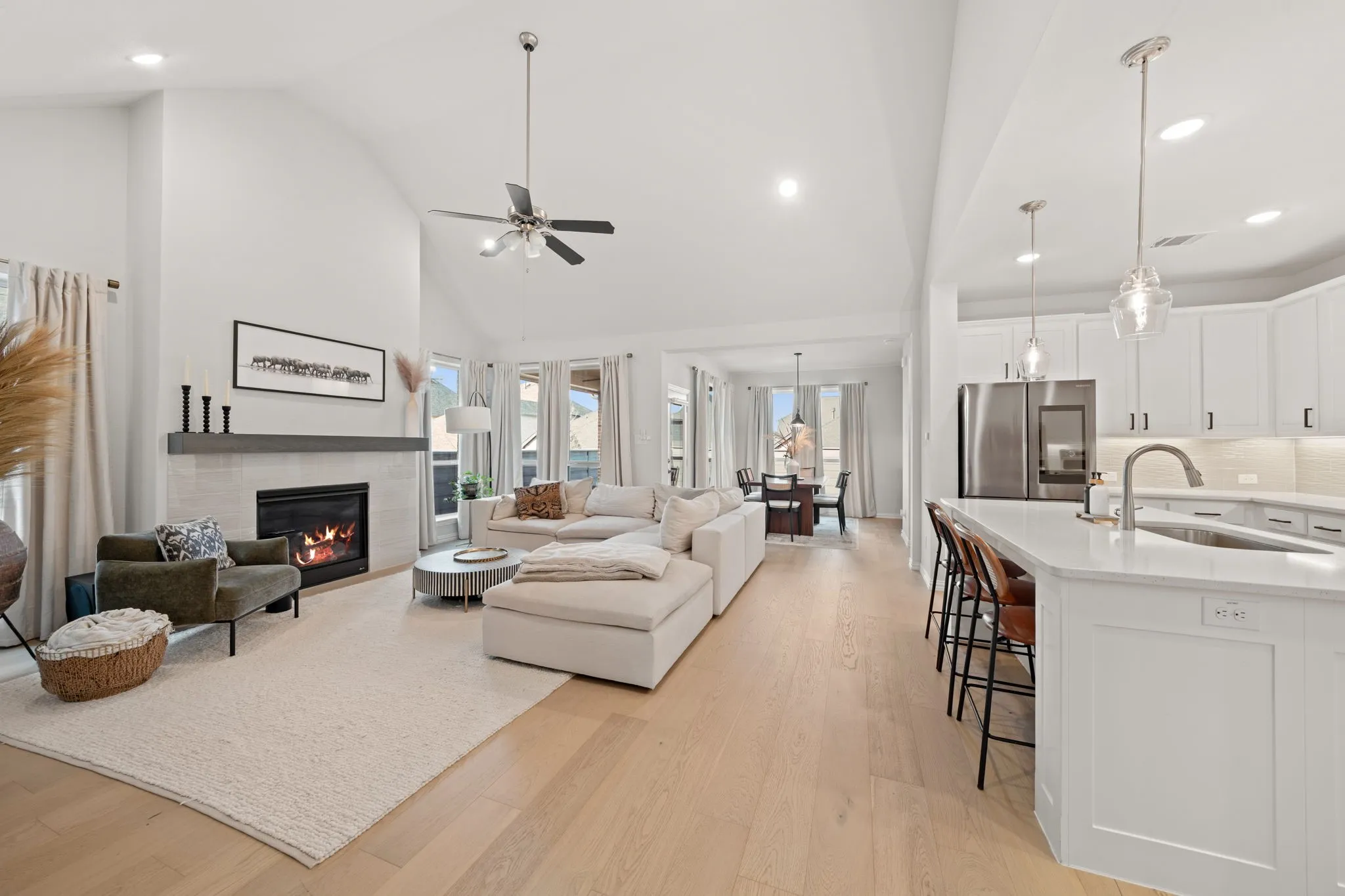 Single Family Residence For Sale in Denton County , 549 Cedarwood Street, Little Elm, Texas 76227, 4 Bedroom, 3 Bathroom, 2 Garage spaces, 2,426 Sqft, built in 2022, mls#21155703, Real Estate Agent in Little Elm, Homes For Sale in Denton county, Homes For Sale in Little Elm, Realtor in Little Elm Texas, Real Estate Brokerage Independent Realty Texas, Luminita Cordes Realtor