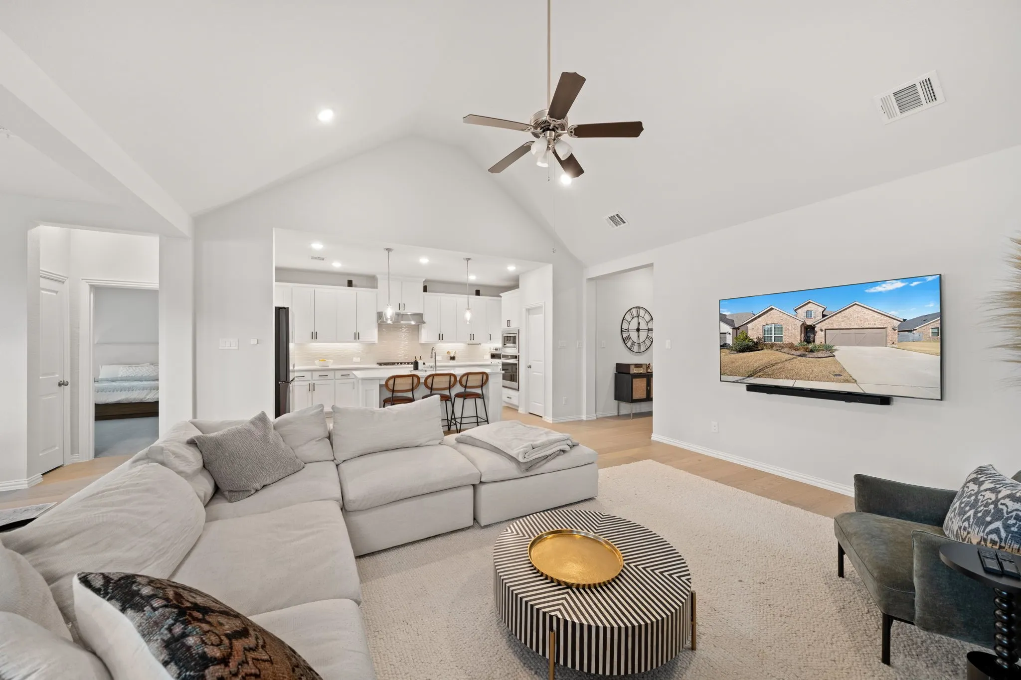 Single Family Residence For Sale in Denton County , 549 Cedarwood Street, Little Elm, Texas 76227, 4 Bedroom, 3 Bathroom, 2 Garage spaces, 2,426 Sqft, built in 2022, mls#21155703, Real Estate Agent in Little Elm, Homes For Sale in Denton county, Homes For Sale in Little Elm, Realtor in Little Elm Texas, Real Estate Brokerage Independent Realty Texas, Luminita Cordes Realtor