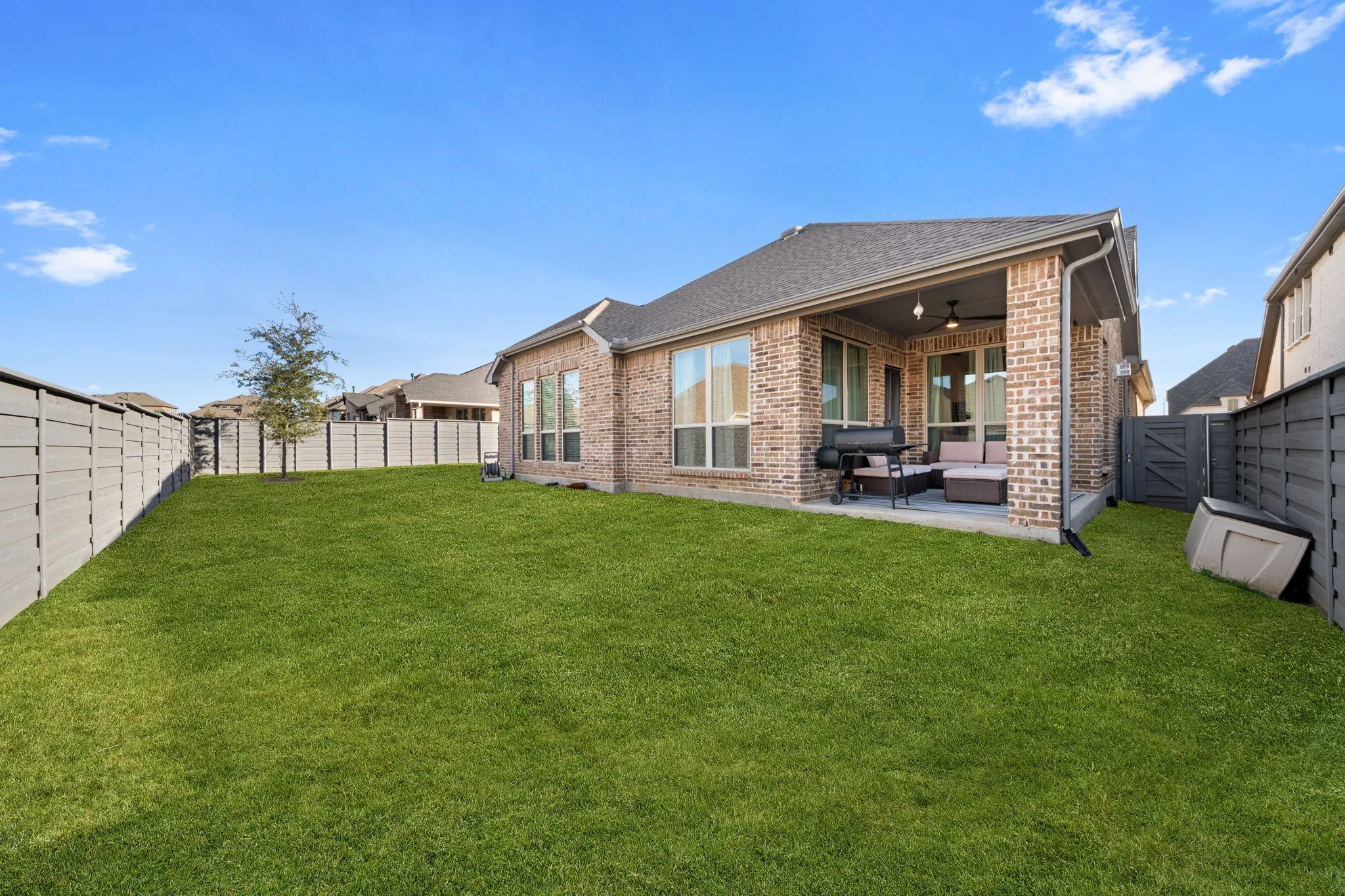 Single Family Residence For Sale in Denton County , 549 Cedarwood Street, Little Elm, Texas 76227, 4 Bedroom, 3 Bathroom, 2 Garage spaces, 2,426 Sqft, built in 2022, mls#21155703, Real Estate Agent in Little Elm, Homes For Sale in Denton county, Homes For Sale in Little Elm, Realtor in Little Elm Texas, Real Estate Brokerage Independent Realty Texas, Luminita Cordes Realtor