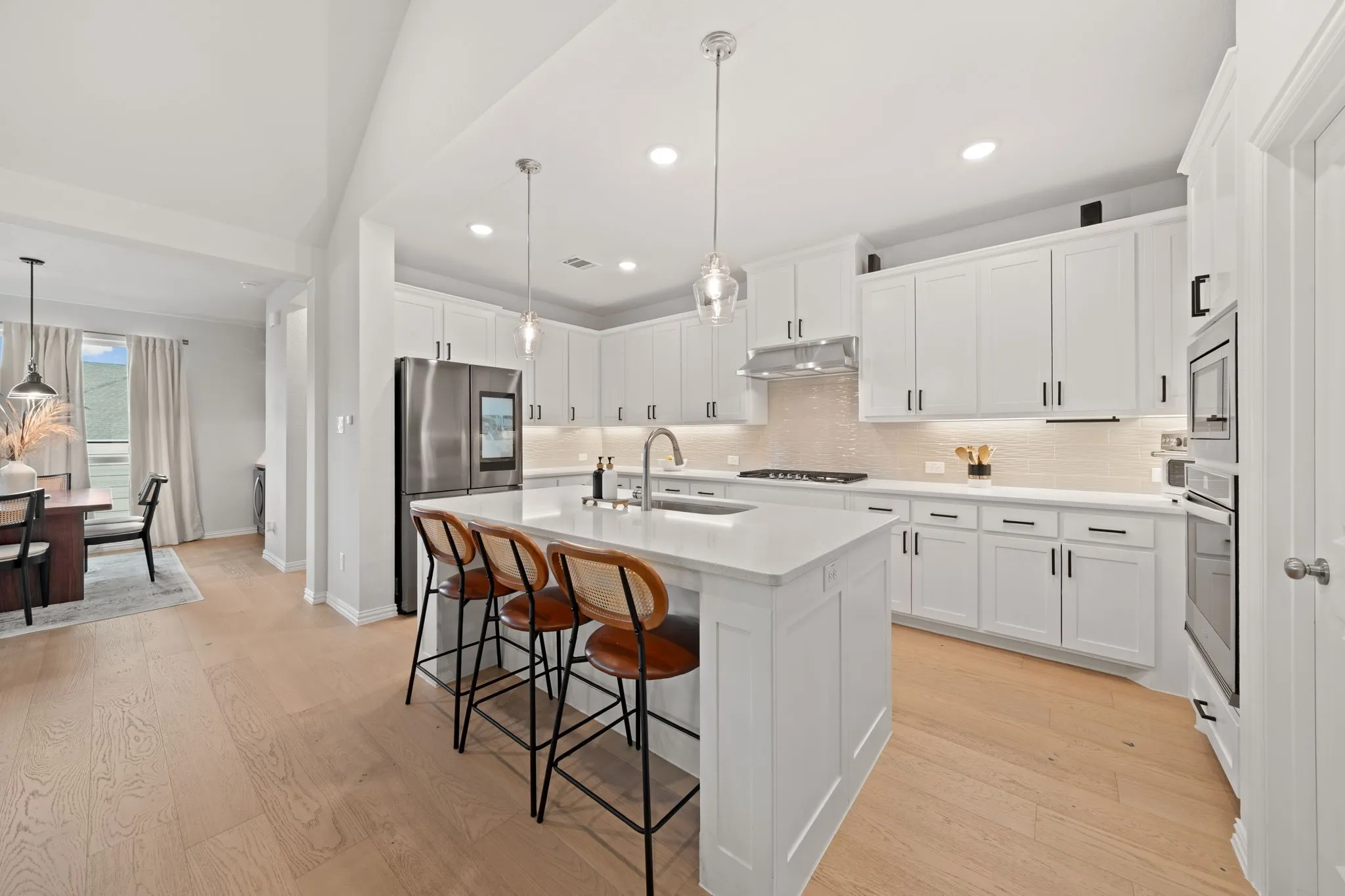 Single Family Residence For Sale in Denton County , 549 Cedarwood Street, Little Elm, Texas 76227, 4 Bedroom, 3 Bathroom, 2 Garage spaces, 2,426 Sqft, built in 2022, mls#21155703, Real Estate Agent in Little Elm, Homes For Sale in Denton county, Homes For Sale in Little Elm, Realtor in Little Elm Texas, Real Estate Brokerage Independent Realty Texas, Luminita Cordes Realtor