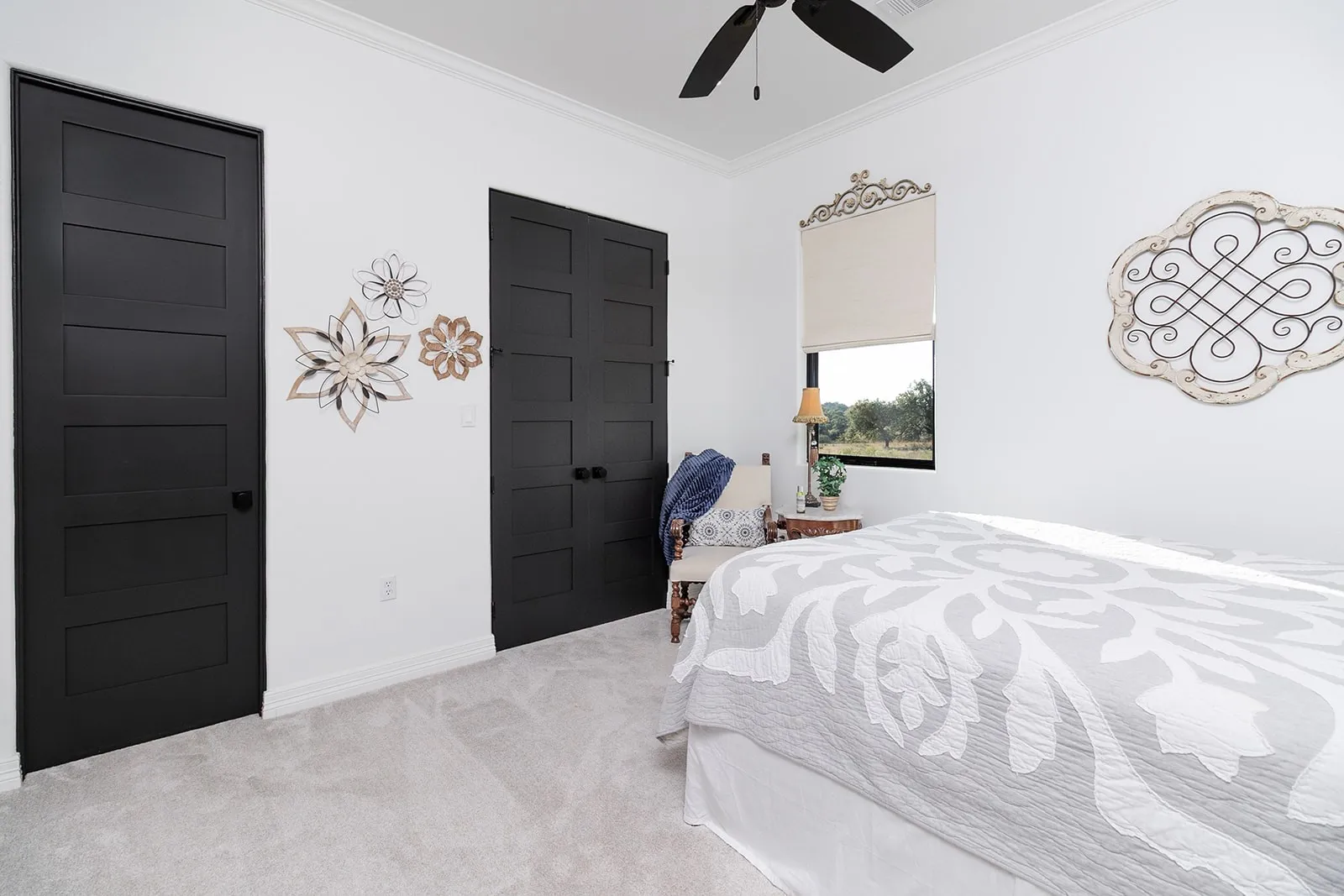 Single Family Residence For Sale in Mc Culloch County , 5550 S US Highway 87, Brady, Texas 76825, 3 Bedrooms, 2 Bathrooms, 2 Garage spaces, 2,835 Sqft, built in 2021, Preowned, Price $1,830,000, mls#21155871, Real Estate Agent in Brady, Homes For Sale in Mc Culloch county, Homes For Sale in Brady, Realtor in Brady Texas, Real Estate Brokerage Independent Realty Texas, Luminita Cordes Realtor