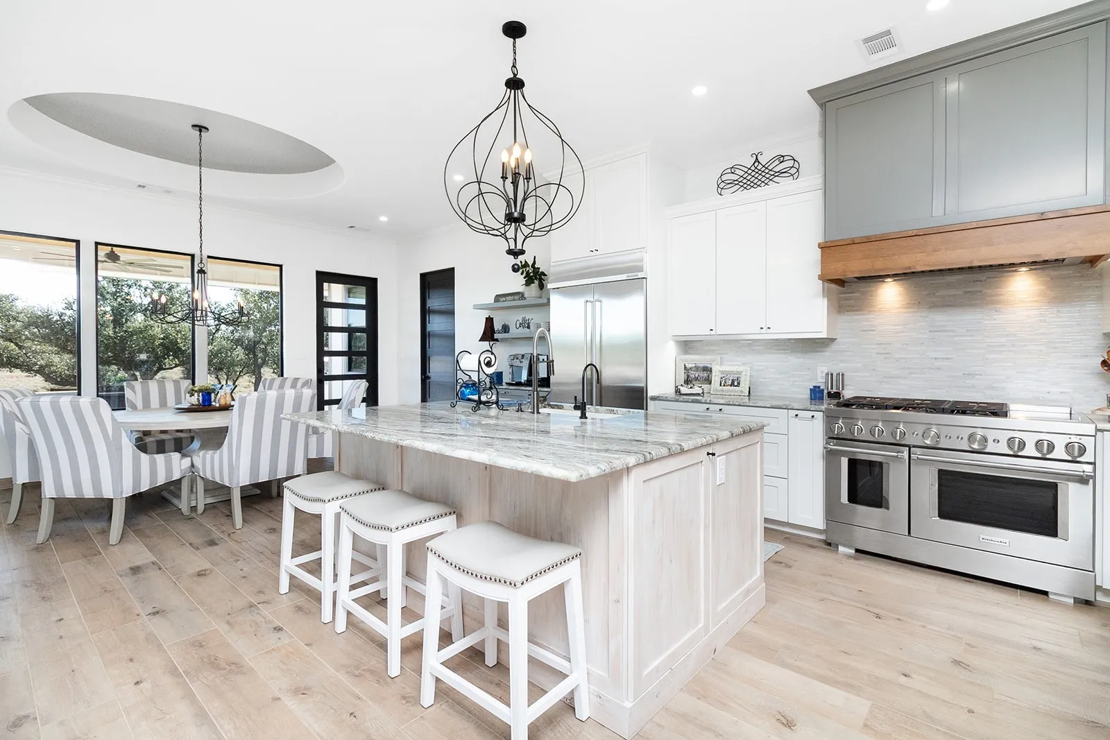 Single Family Residence For Sale in Mc Culloch County , 5550 S US Highway 87, Brady, Texas 76825, 3 Bedrooms, 2 Bathrooms, 2 Garage spaces, 2,835 Sqft, built in 2021, Preowned, Price $1,830,000, mls#21155871, Real Estate Agent in Brady, Homes For Sale in Mc Culloch county, Homes For Sale in Brady, Realtor in Brady Texas, Real Estate Brokerage Independent Realty Texas, Luminita Cordes Realtor