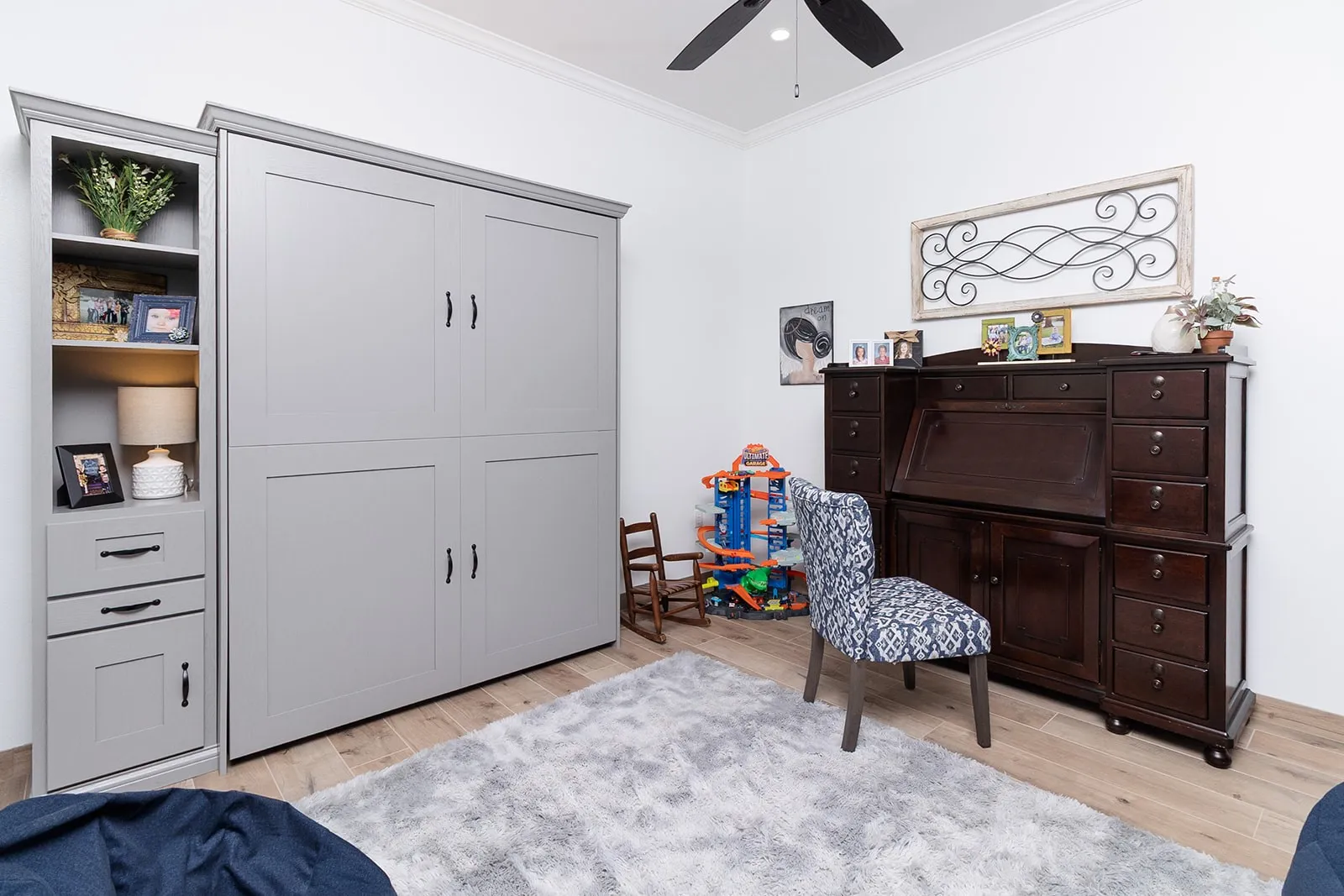Single Family Residence For Sale in Mc Culloch County , 5550 S US Highway 87, Brady, Texas 76825, 3 Bedrooms, 2 Bathrooms, 2 Garage spaces, 2,835 Sqft, built in 2021, Preowned, Price $1,830,000, mls#21155871, Real Estate Agent in Brady, Homes For Sale in Mc Culloch county, Homes For Sale in Brady, Realtor in Brady Texas, Real Estate Brokerage Independent Realty Texas, Luminita Cordes Realtor