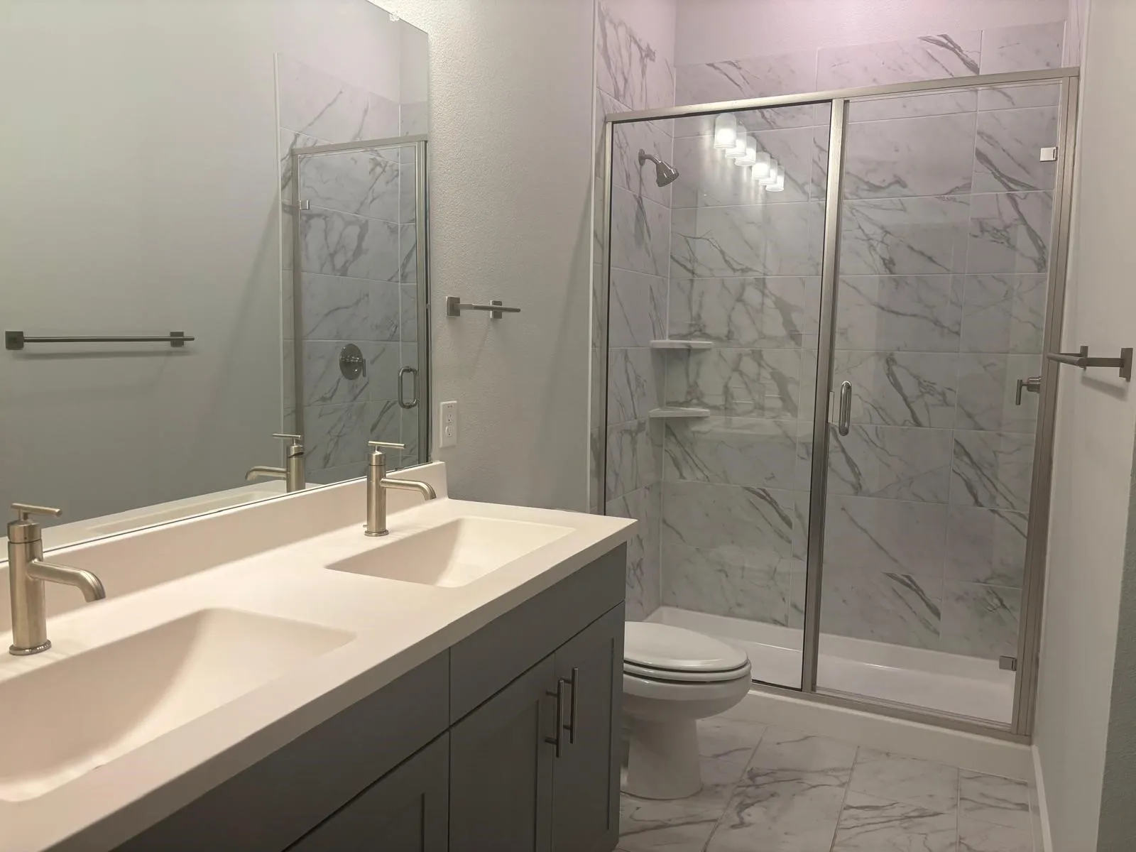 Townhouse For Rent in Tarrant County , 825 W Mayfield Road 102, Arlington, Texas 76015, 2 Bedroom, 2 Bathroom, Garage spaces, 960 Sqft, built in 2025, mls#21155894, Real Estate Agent in Arlington, Homes For Rent in Tarrant county, Homes For Rent in Arlington, Realtor in Arlington Texas, Real Estate Brokerage Independent Realty Texas, Luminita Cordes Realtor
