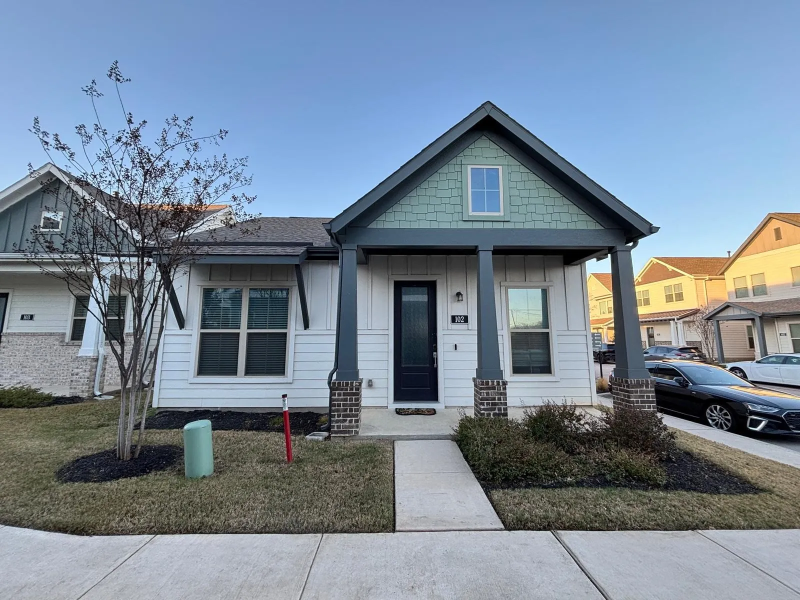 Townhouse For Rent in Tarrant County , 825 W Mayfield Road 102, Arlington, Texas 76015, 2 Bedroom, 2 Bathroom, Garage spaces, 960 Sqft, built in 2025, mls#21155894, Real Estate Agent in Arlington, Homes For Rent in Tarrant county, Homes For Rent in Arlington, Realtor in Arlington Texas, Real Estate Brokerage Independent Realty Texas, Luminita Cordes Realtor