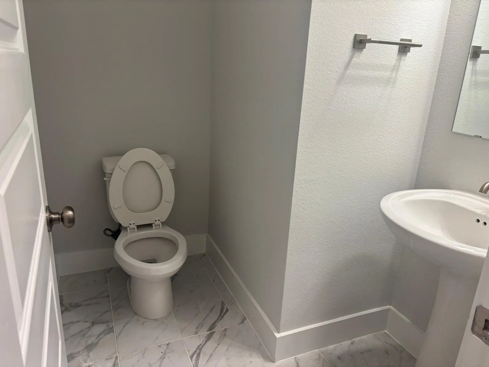 Townhouse For Rent in Tarrant County , 825 W Mayfield Road 115, Arlington, Texas 76015, 2 Bedroom, 3 Bathroom, Garage spaces, 1,113 Sqft, built in 2025, mls#21155907, Real Estate Agent in Arlington, Homes For Rent in Tarrant county, Homes For Rent in Arlington, Realtor in Arlington Texas, Real Estate Brokerage Independent Realty Texas, Luminita Cordes Realtor
