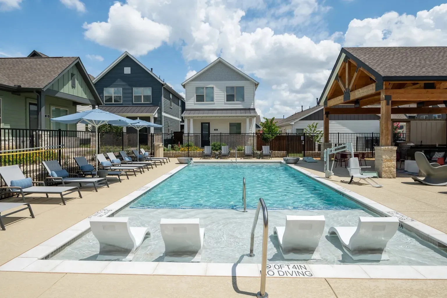 Townhouse For Rent in Tarrant County , 825 W Mayfield Road 115, Arlington, Texas 76015, 2 Bedroom, 3 Bathroom, Garage spaces, 1,113 Sqft, built in 2025, mls#21155907, Real Estate Agent in Arlington, Homes For Rent in Tarrant county, Homes For Rent in Arlington, Realtor in Arlington Texas, Real Estate Brokerage Independent Realty Texas, Luminita Cordes Realtor