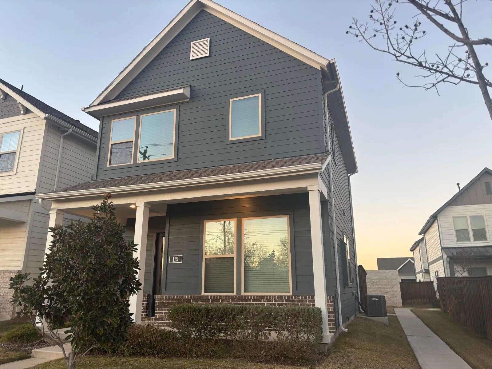 Townhouse For Rent in Tarrant County , 825 W Mayfield Road 115, Arlington, Texas 76015, 2 Bedroom, 3 Bathroom, Garage spaces, 1,113 Sqft, built in 2025, mls#21155907, Real Estate Agent in Arlington, Homes For Rent in Tarrant county, Homes For Rent in Arlington, Realtor in Arlington Texas, Real Estate Brokerage Independent Realty Texas, Luminita Cordes Realtor