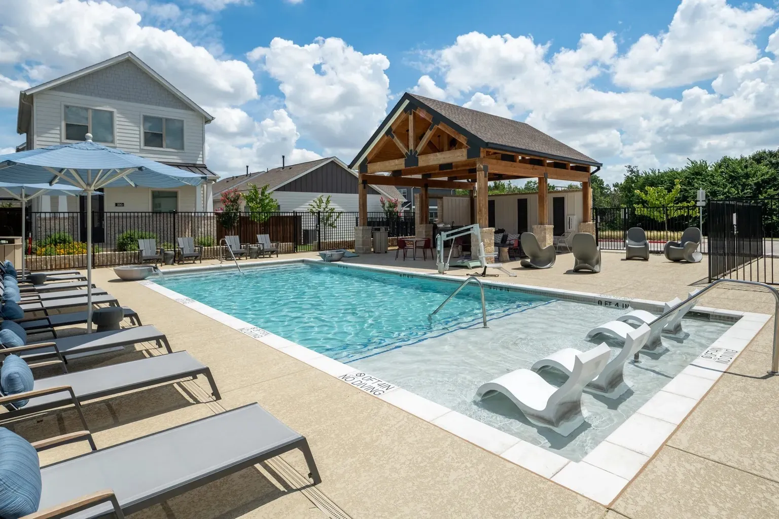 Townhouse For Rent in Tarrant County , 825 W Mayfield Road 115, Arlington, Texas 76015, 2 Bedroom, 3 Bathroom, Garage spaces, 1,113 Sqft, built in 2025, mls#21155907, Real Estate Agent in Arlington, Homes For Rent in Tarrant county, Homes For Rent in Arlington, Realtor in Arlington Texas, Real Estate Brokerage Independent Realty Texas, Luminita Cordes Realtor