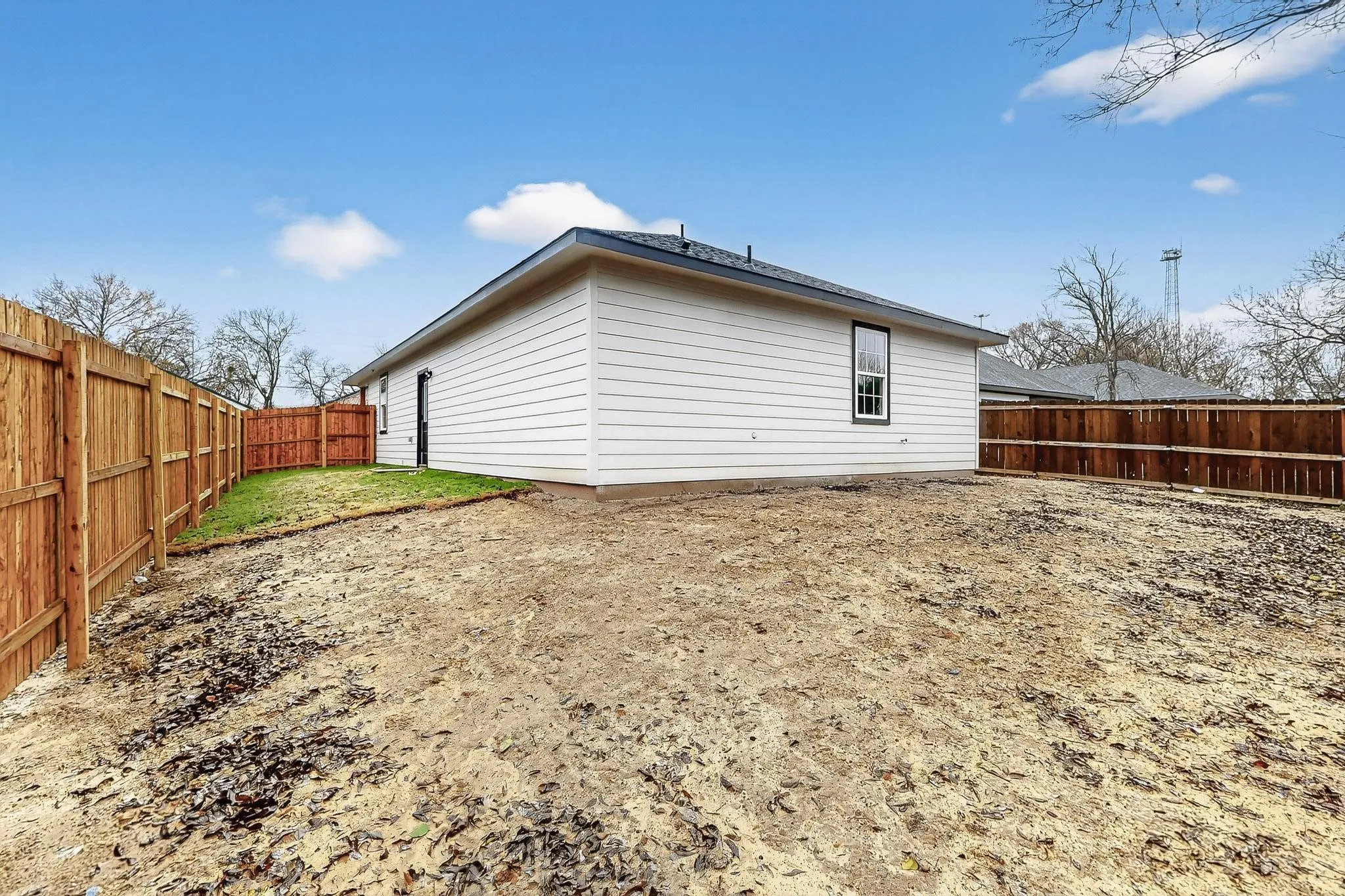Single Family Residence For Sale in Dallas County , 4523 Metropolitan Avenue, Dallas, Texas 75210, 3 Bedrooms, 2 Bathrooms, 2 Garage spaces, 1,415 Sqft, built in 2025, New Construction - Complete, Price $265,000, mls#21120458, Real Estate Agent in Dallas, Homes For Sale in Dallas county, Homes For Sale in Dallas, Realtor in Dallas Texas, Real Estate Brokerage Independent Realty Texas, Luminita Cordes Realtor