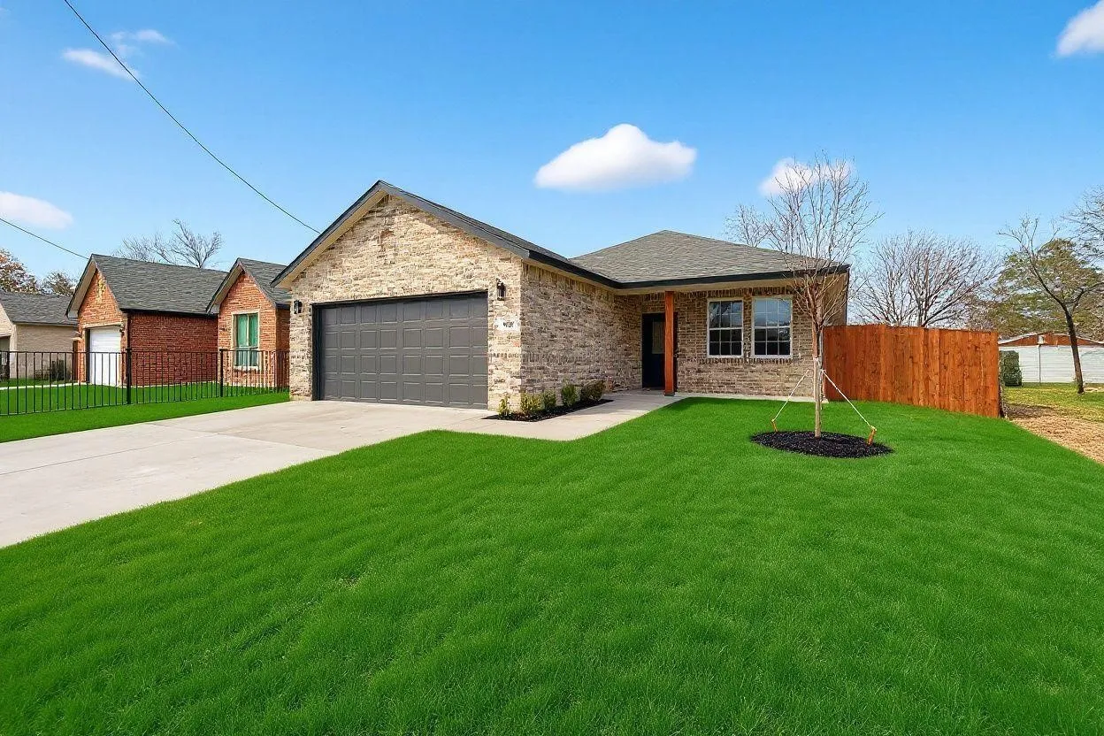 Single Family Residence For Sale in Dallas County , 4523 Metropolitan Avenue, Dallas, Texas 75210, 3 Bedrooms, 2 Bathrooms, 2 Garage spaces, 1,415 Sqft, built in 2025, New Construction - Complete, Price $265,000, mls#21120458, Real Estate Agent in Dallas, Homes For Sale in Dallas county, Homes For Sale in Dallas, Realtor in Dallas Texas, Real Estate Brokerage Independent Realty Texas, Luminita Cordes Realtor