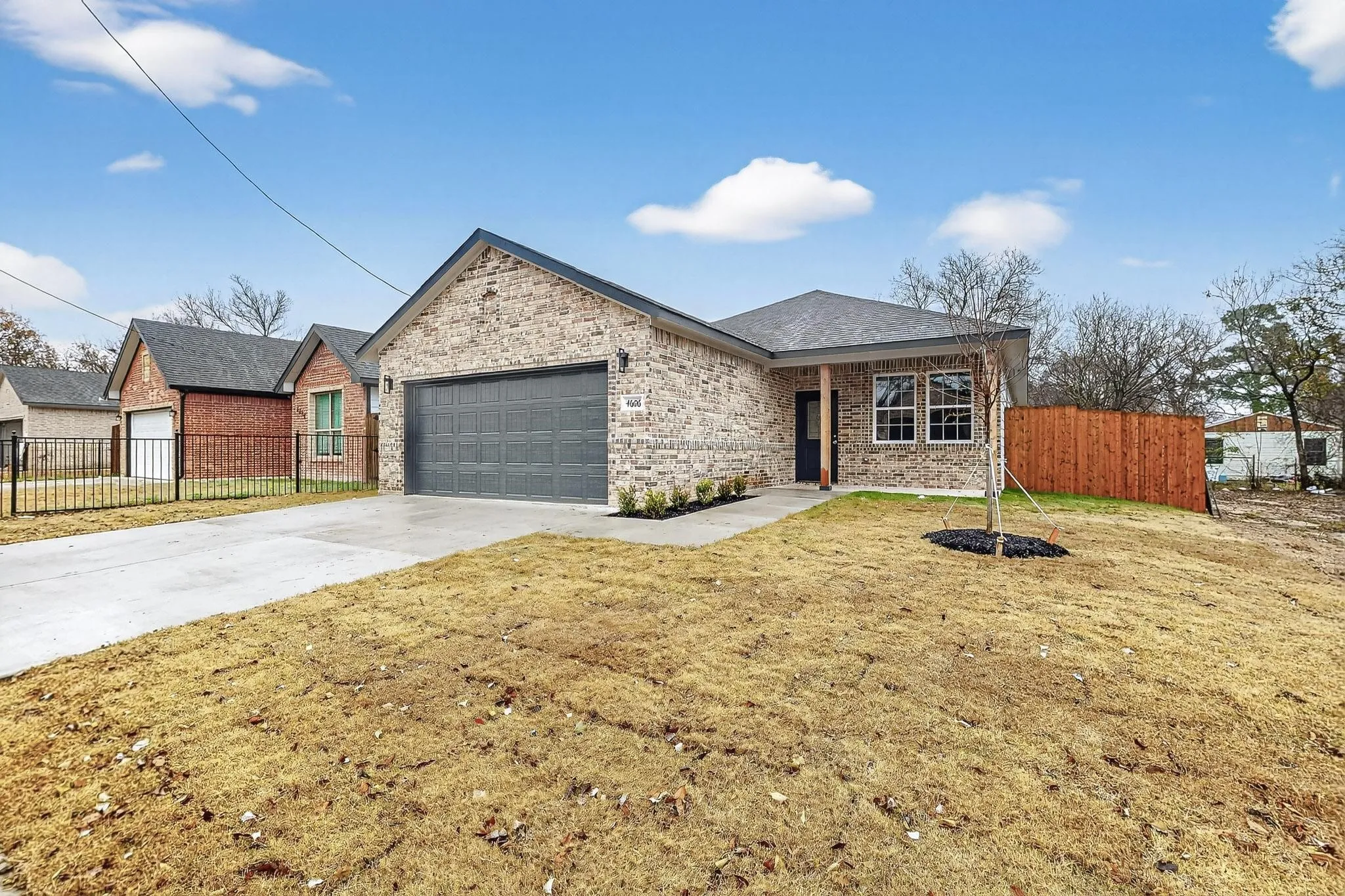 Single Family Residence For Sale in Dallas County , 4523 Metropolitan Avenue, Dallas, Texas 75210, 3 Bedrooms, 2 Bathrooms, 2 Garage spaces, 1,415 Sqft, built in 2025, New Construction - Complete, Price $265,000, mls#21120458, Real Estate Agent in Dallas, Homes For Sale in Dallas county, Homes For Sale in Dallas, Realtor in Dallas Texas, Real Estate Brokerage Independent Realty Texas, Luminita Cordes Realtor